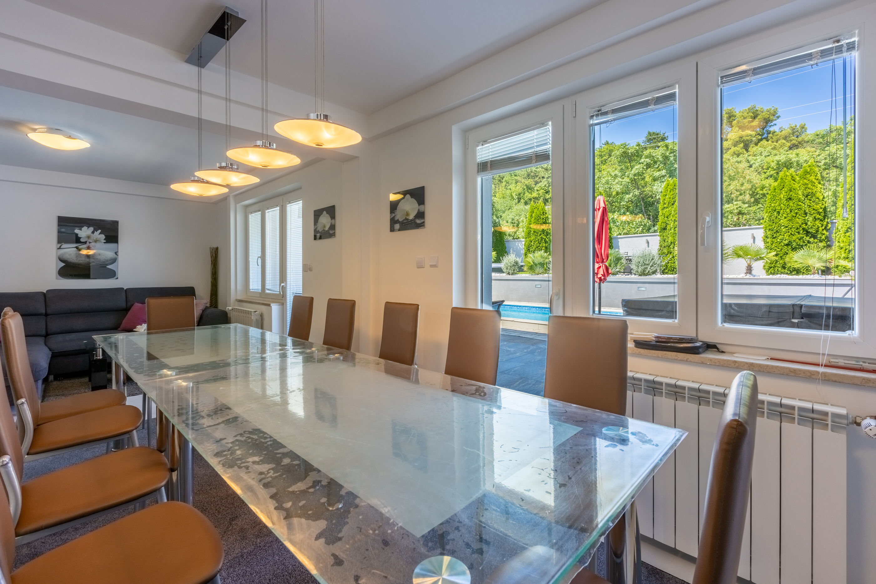 House Moderna 2 62699-A1