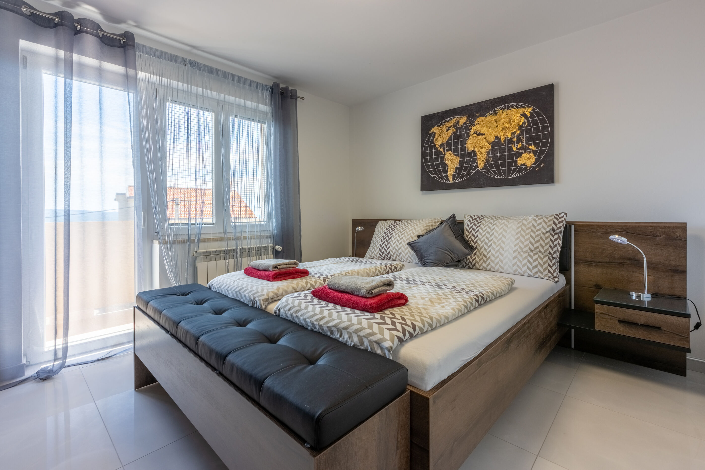 House Moderna 2 62699-A1
