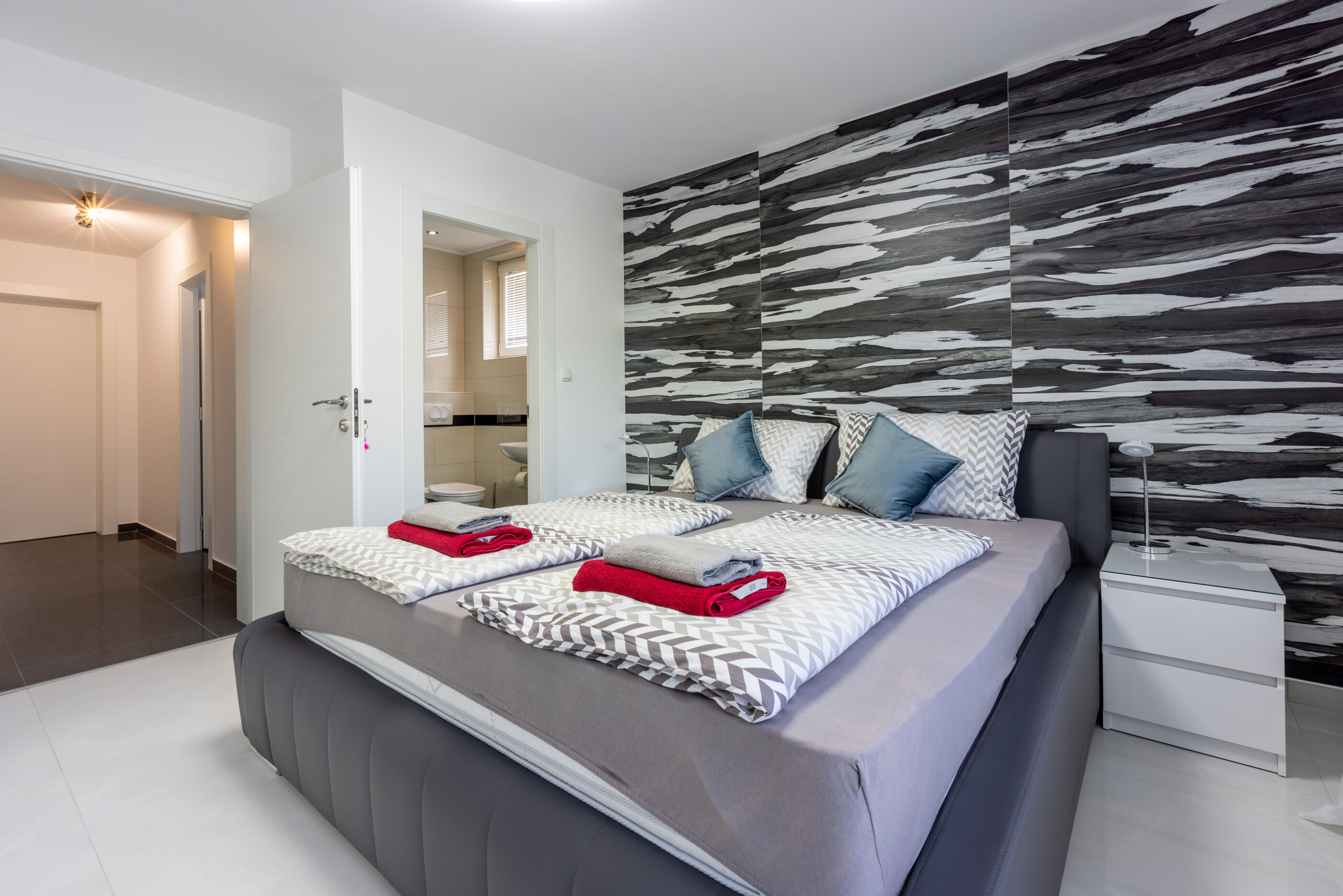 House Moderna 2 62699-A1
