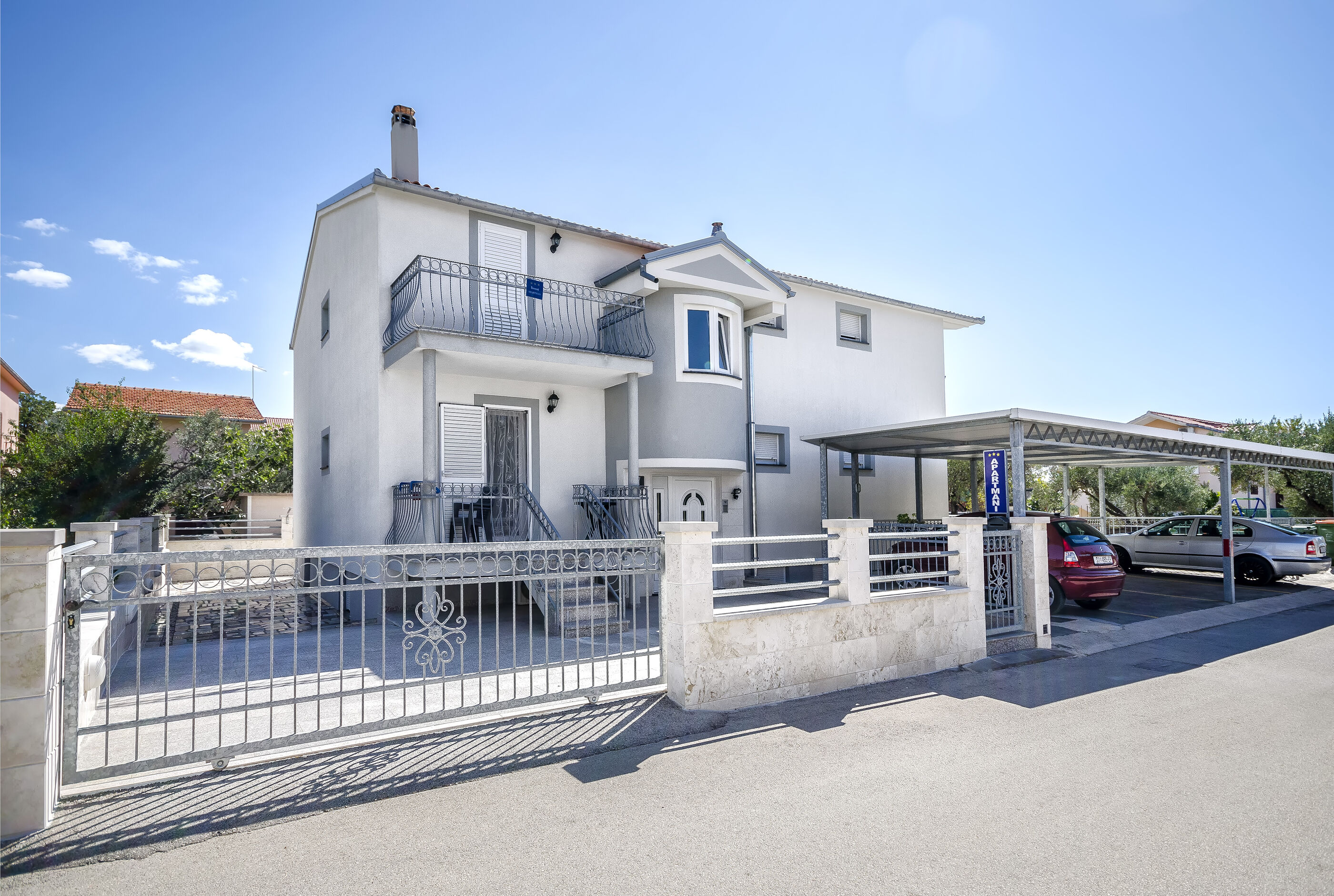 Apartments Crystal 55991-A1