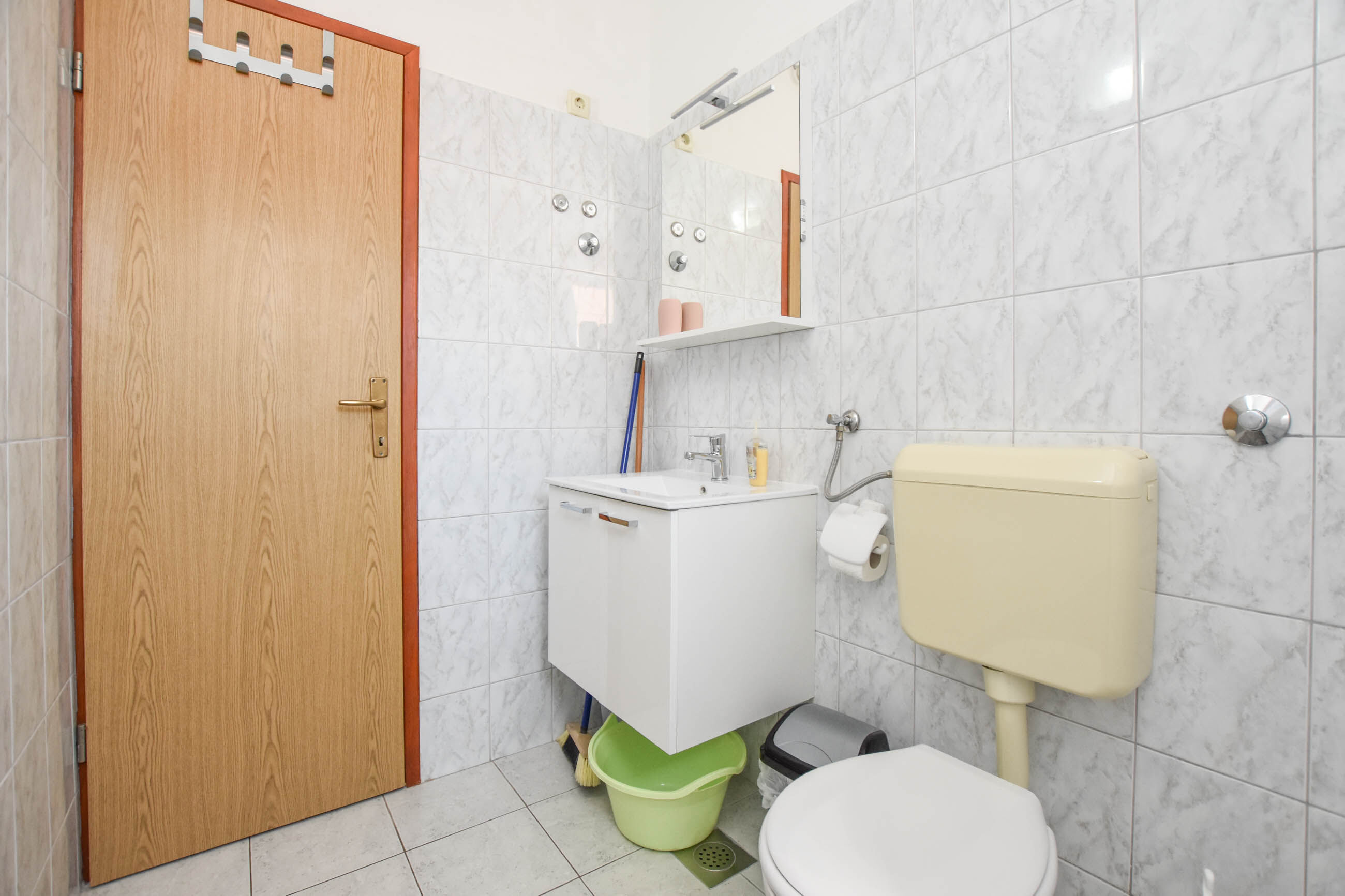 Apartments Anita 89241-A2