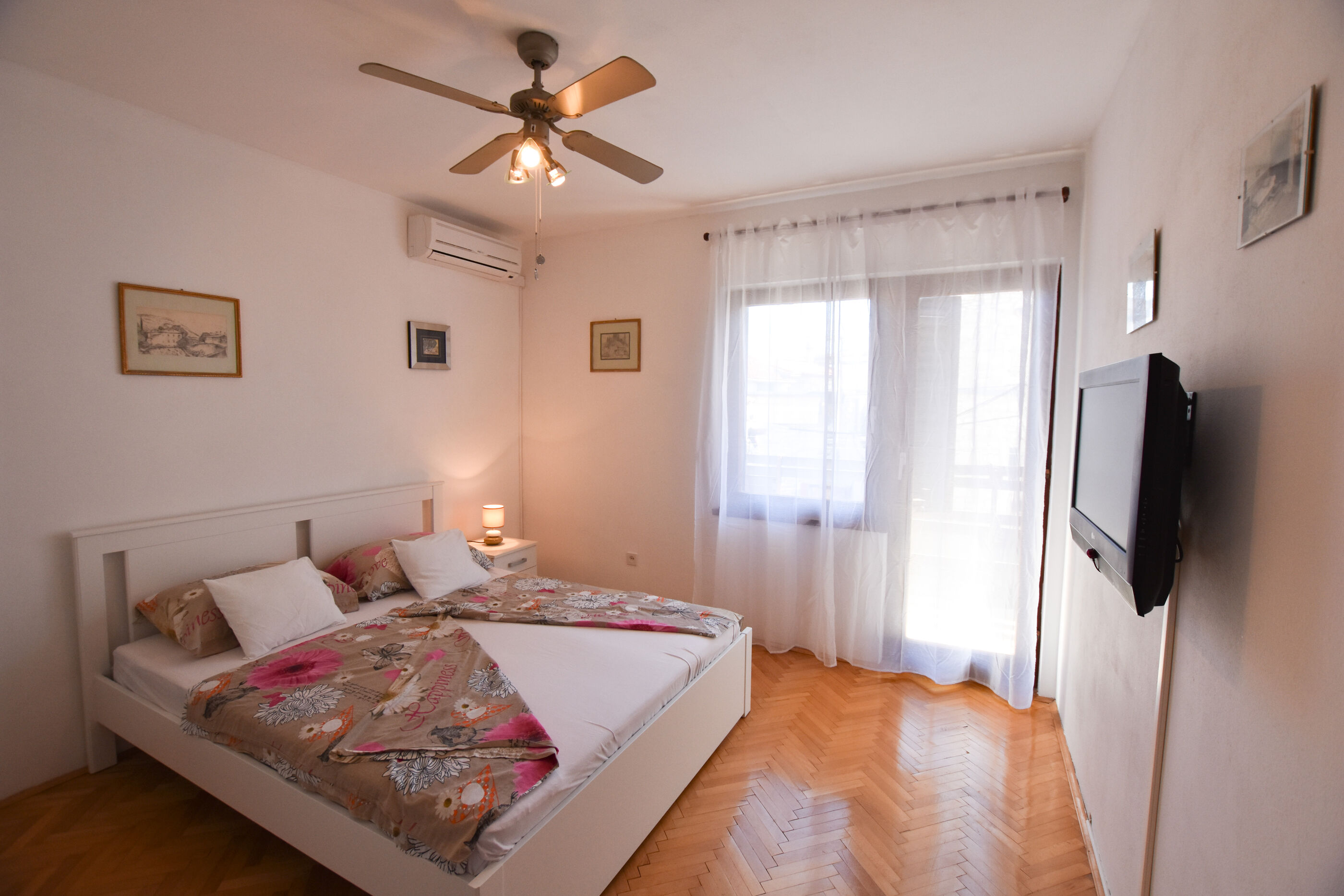Room Vesna 62261-S1