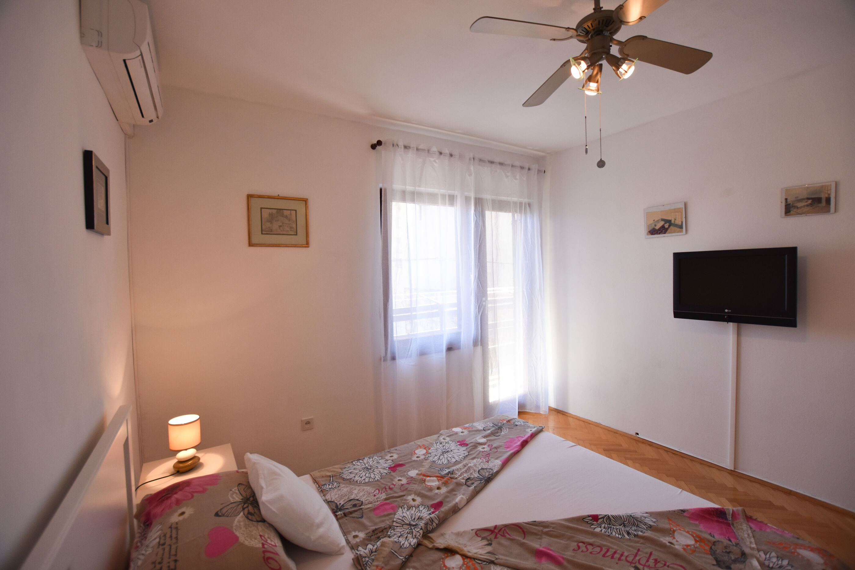 Room Vesna 62261-S1