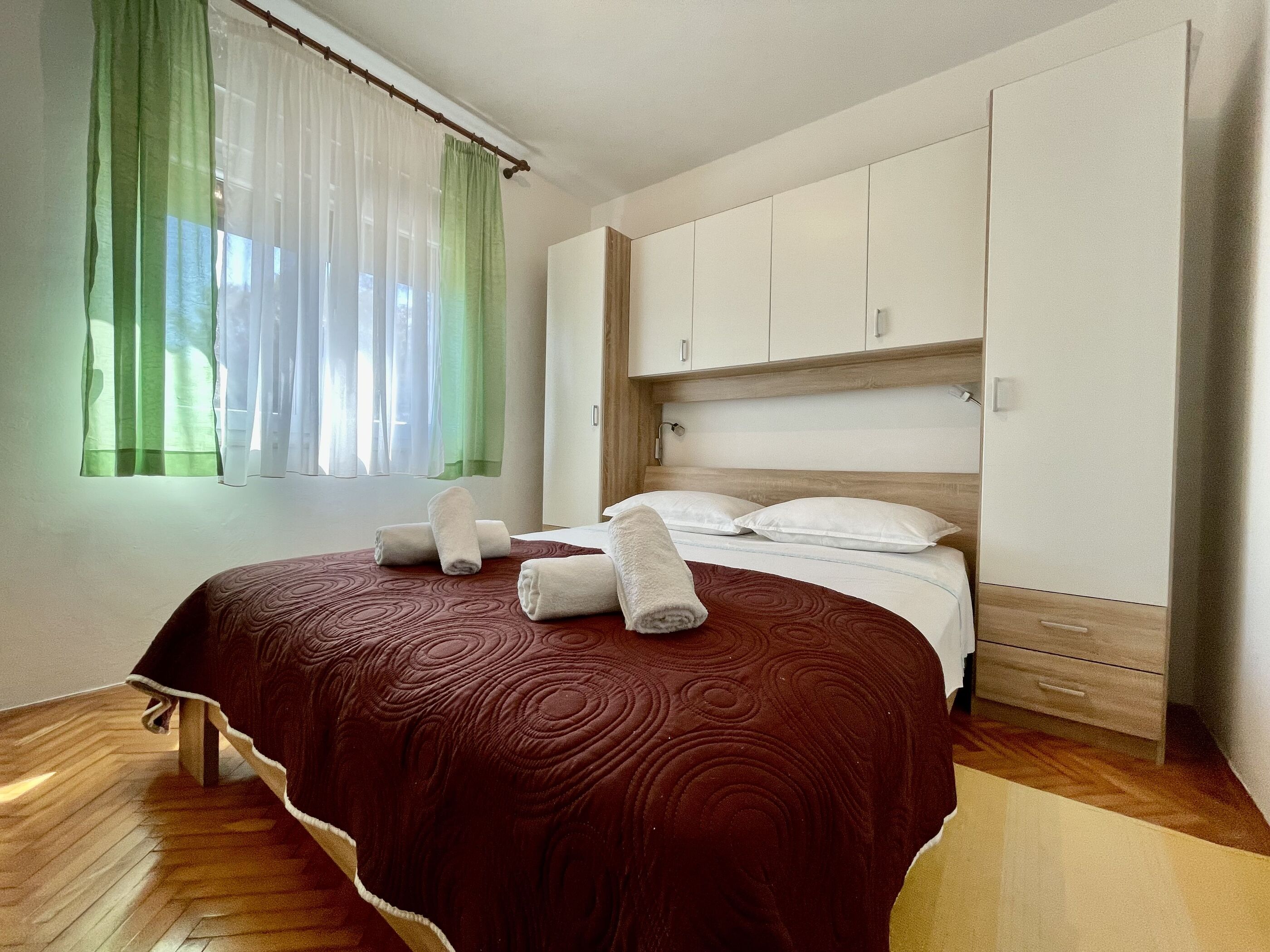 Apartments Veli Rat 89391-A1