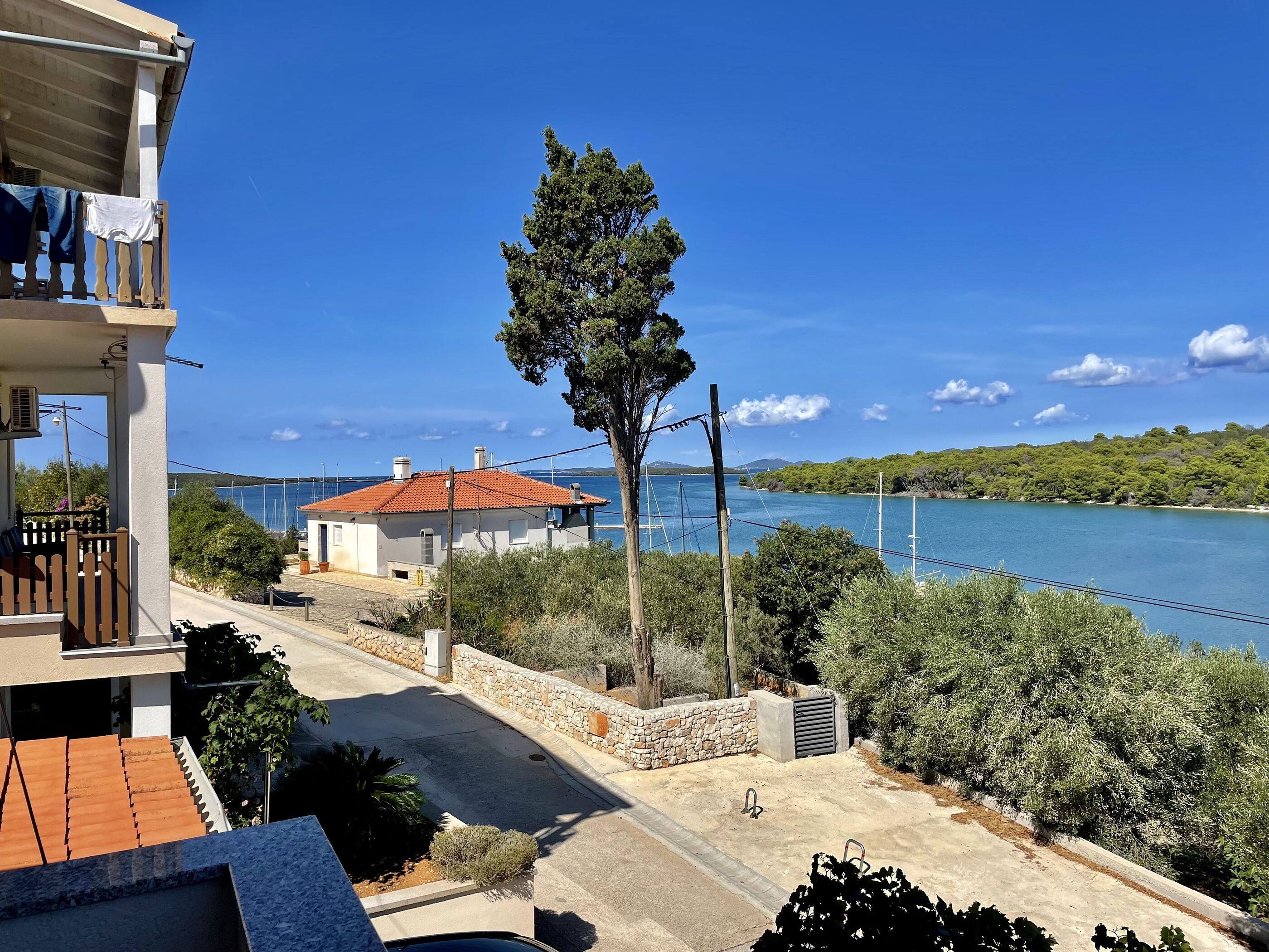 Apartments Veli Rat 89391-A2