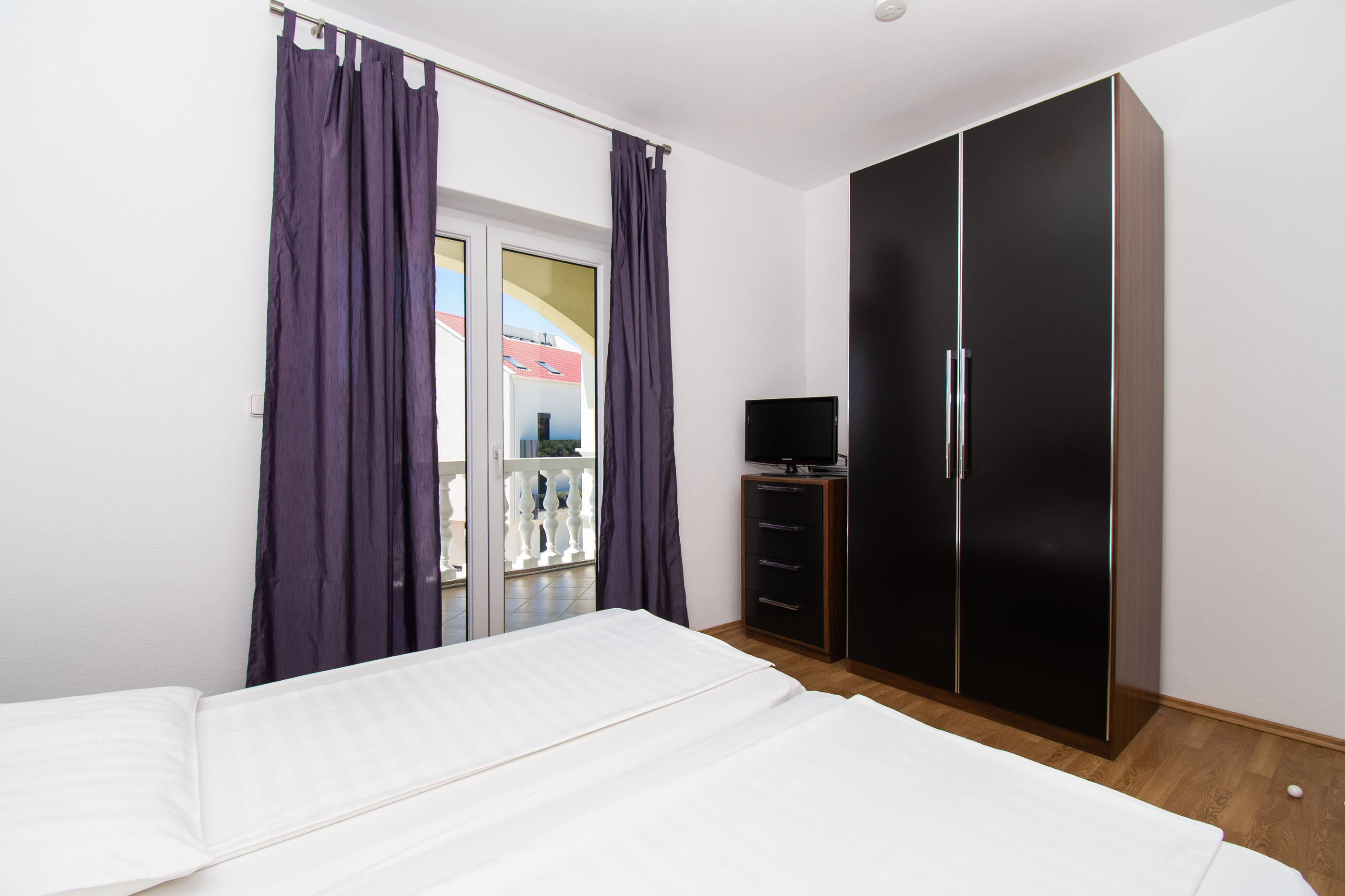 Apartments Kendes 48311-A5