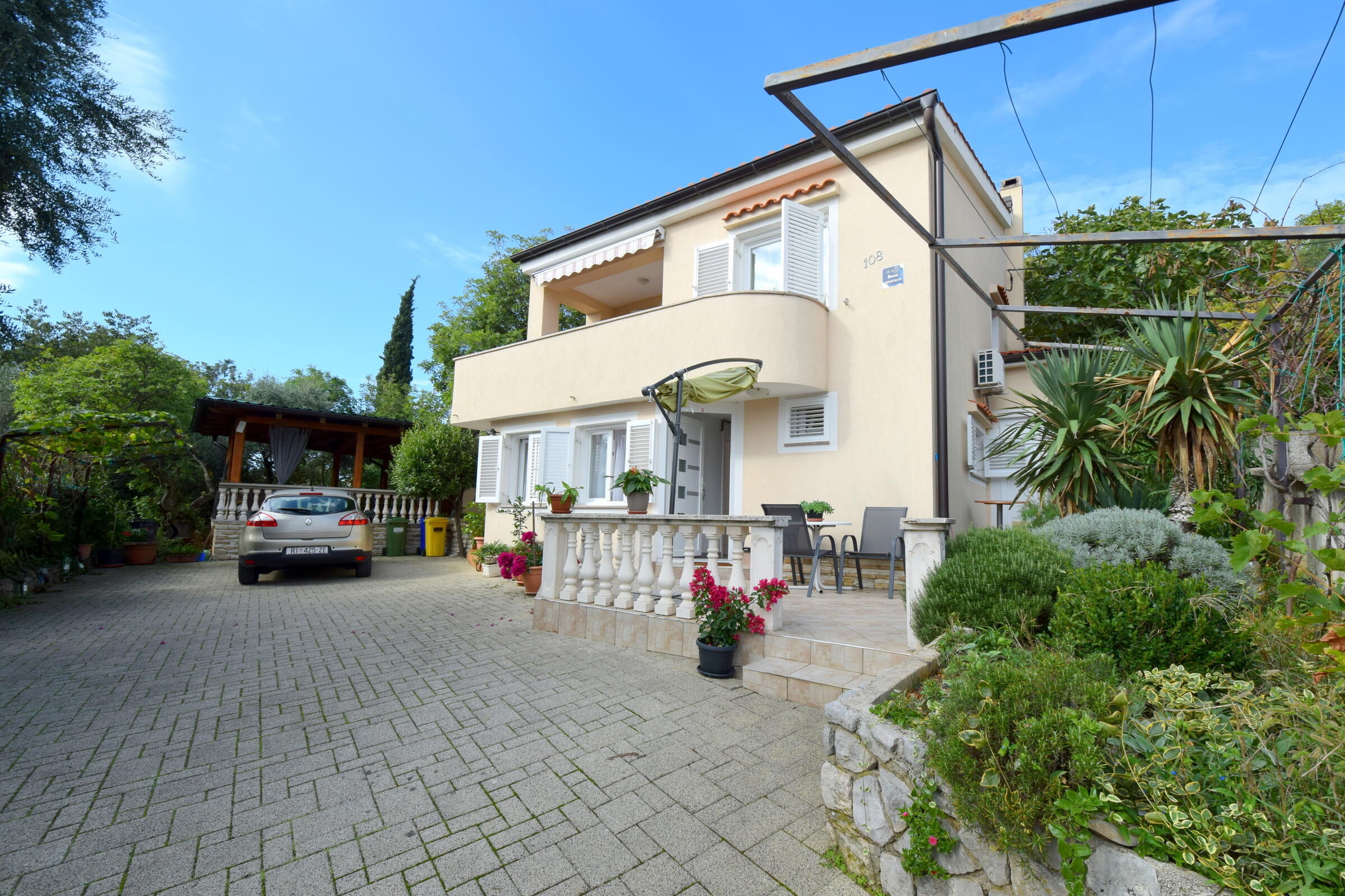 Apartments Julia 62044-A3