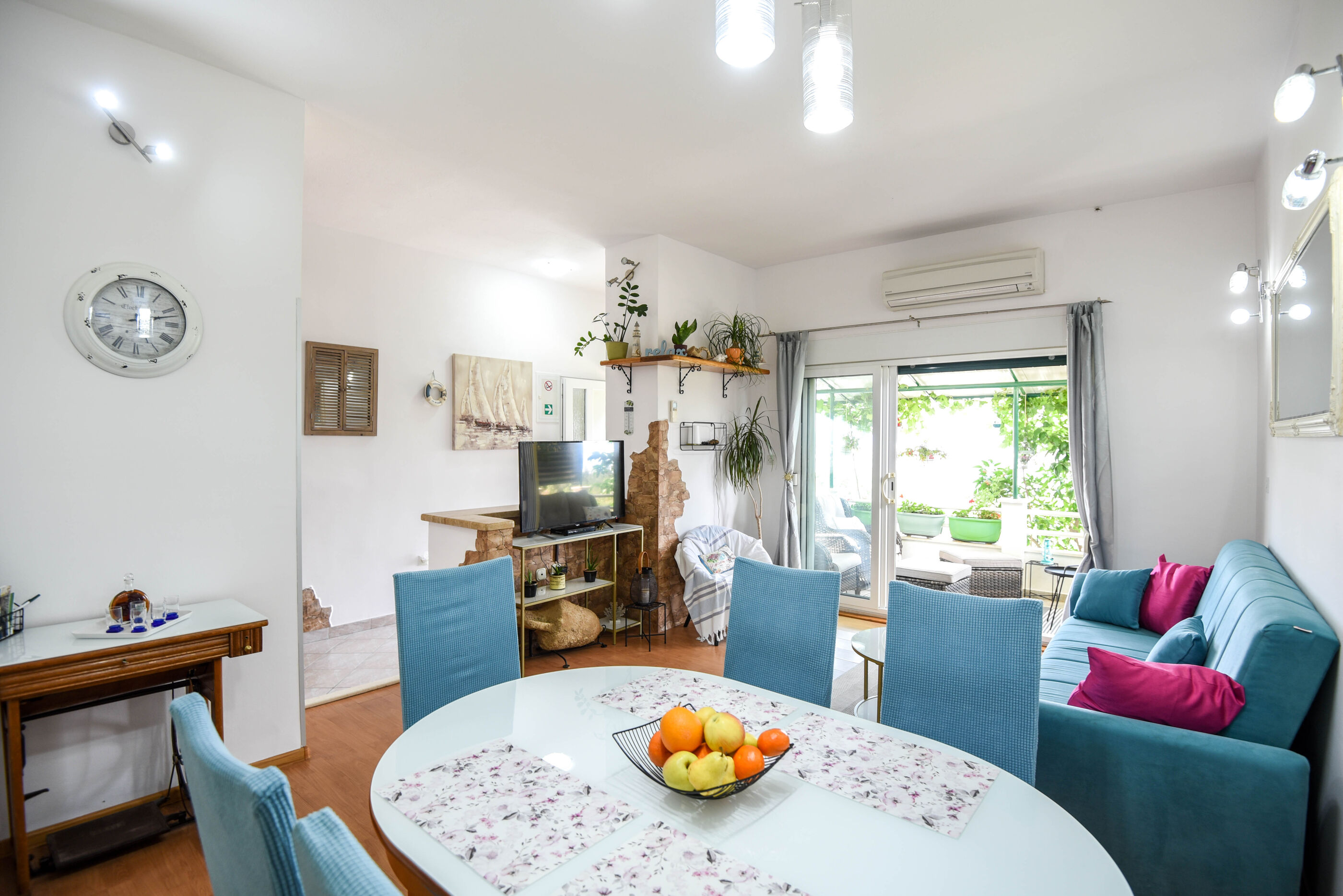 House Sandra 48881-A1