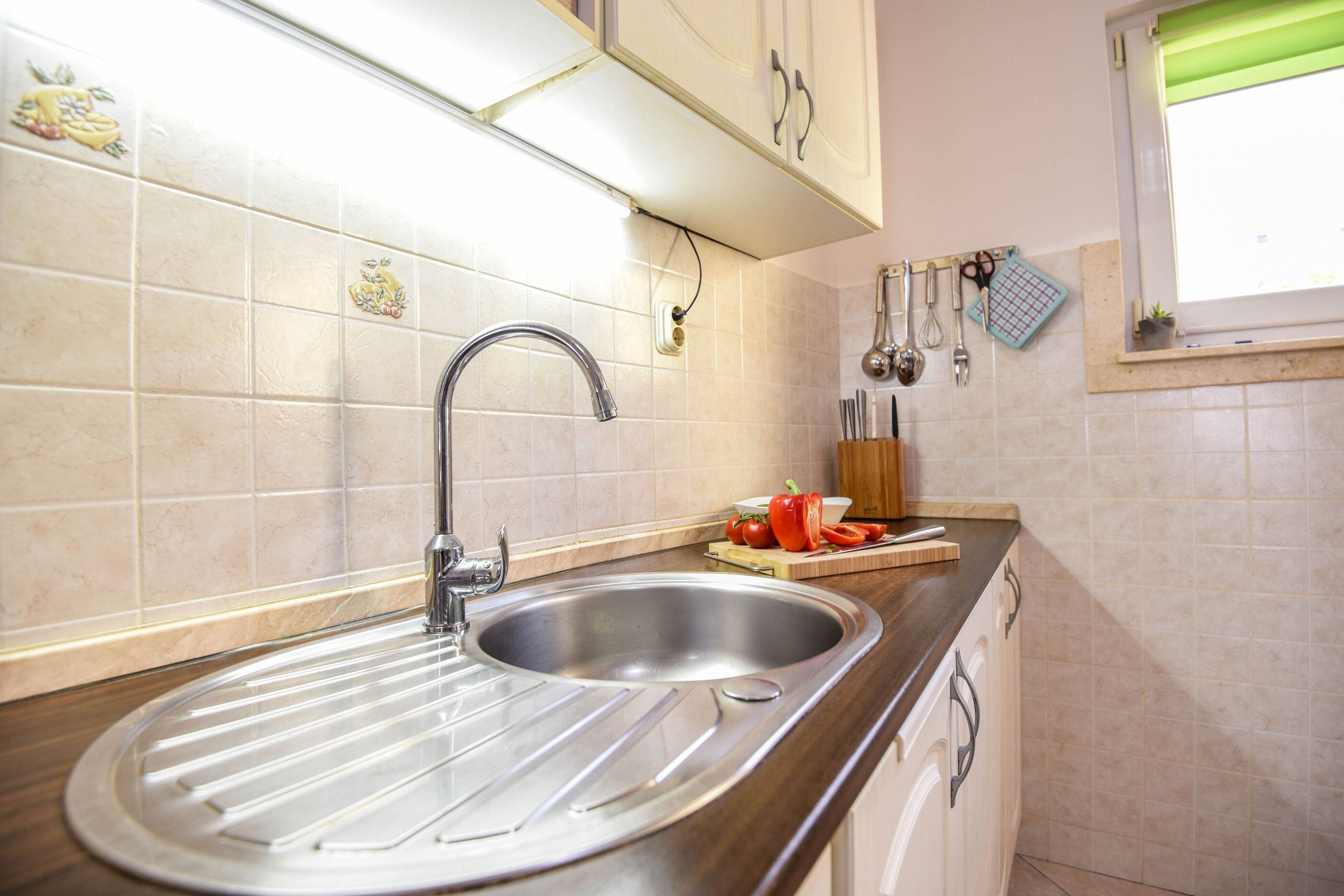 House Sandra 48881-A1