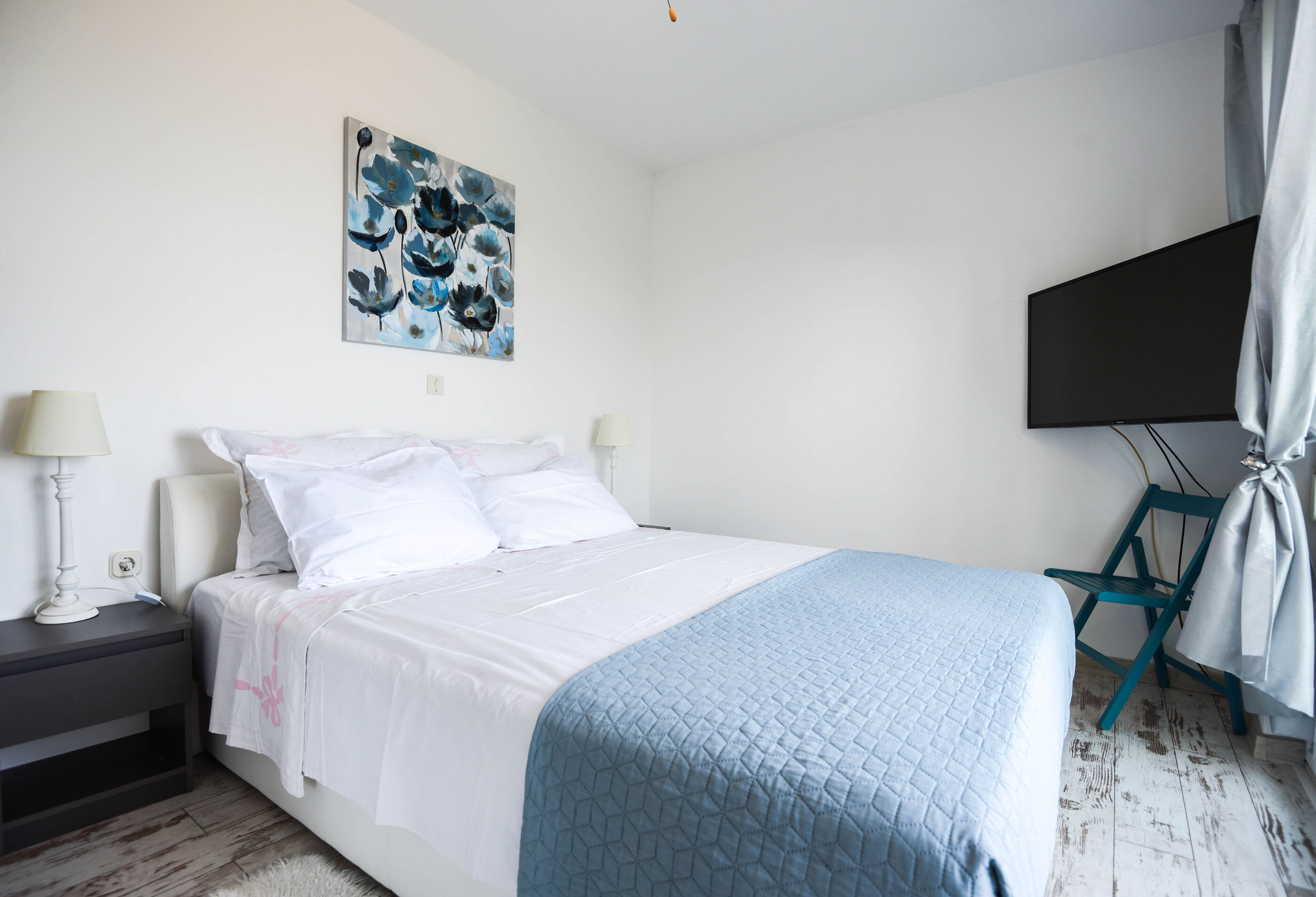 House Sandra 48881-A1