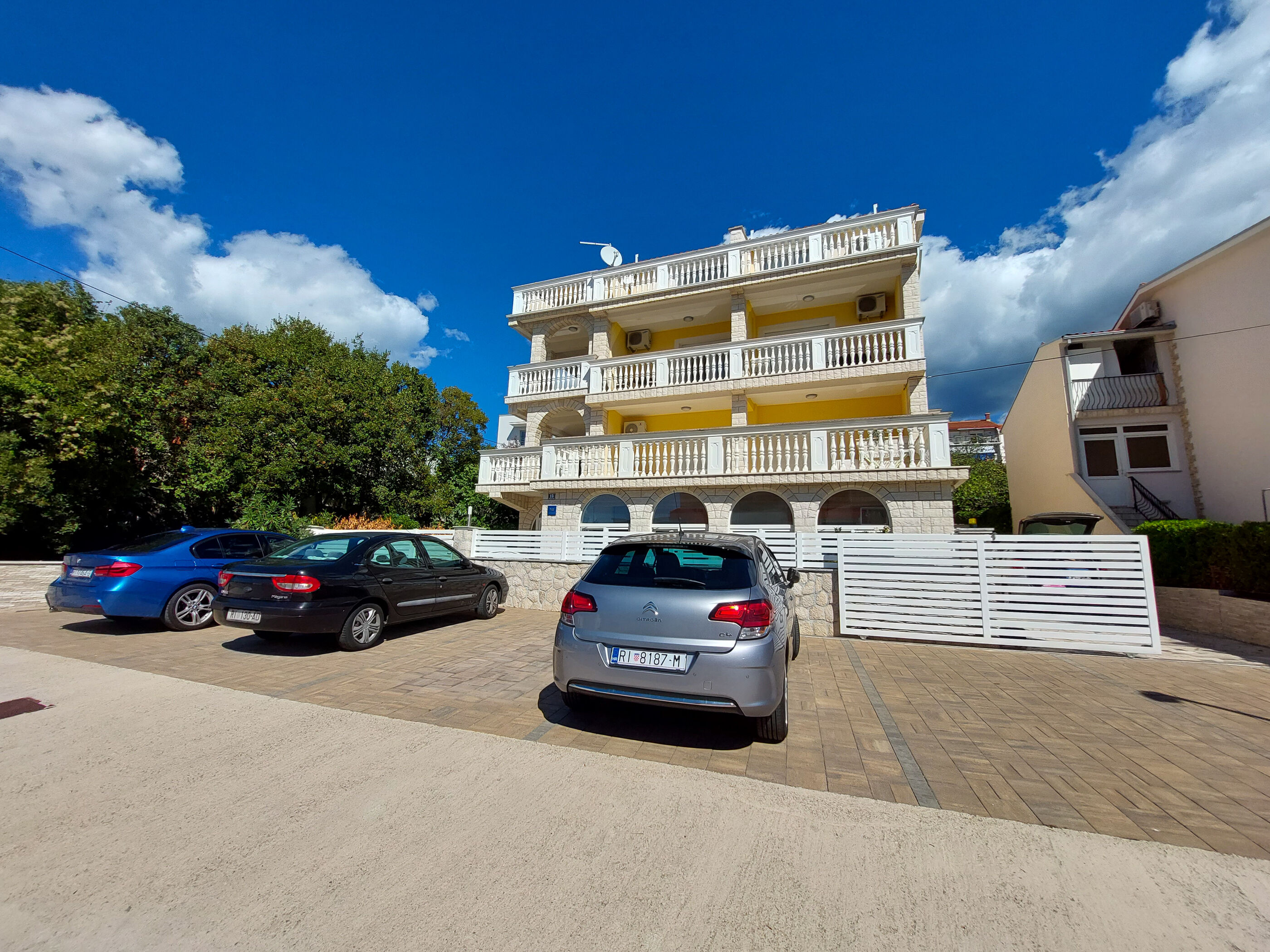 Apartments Irena 84953-A2