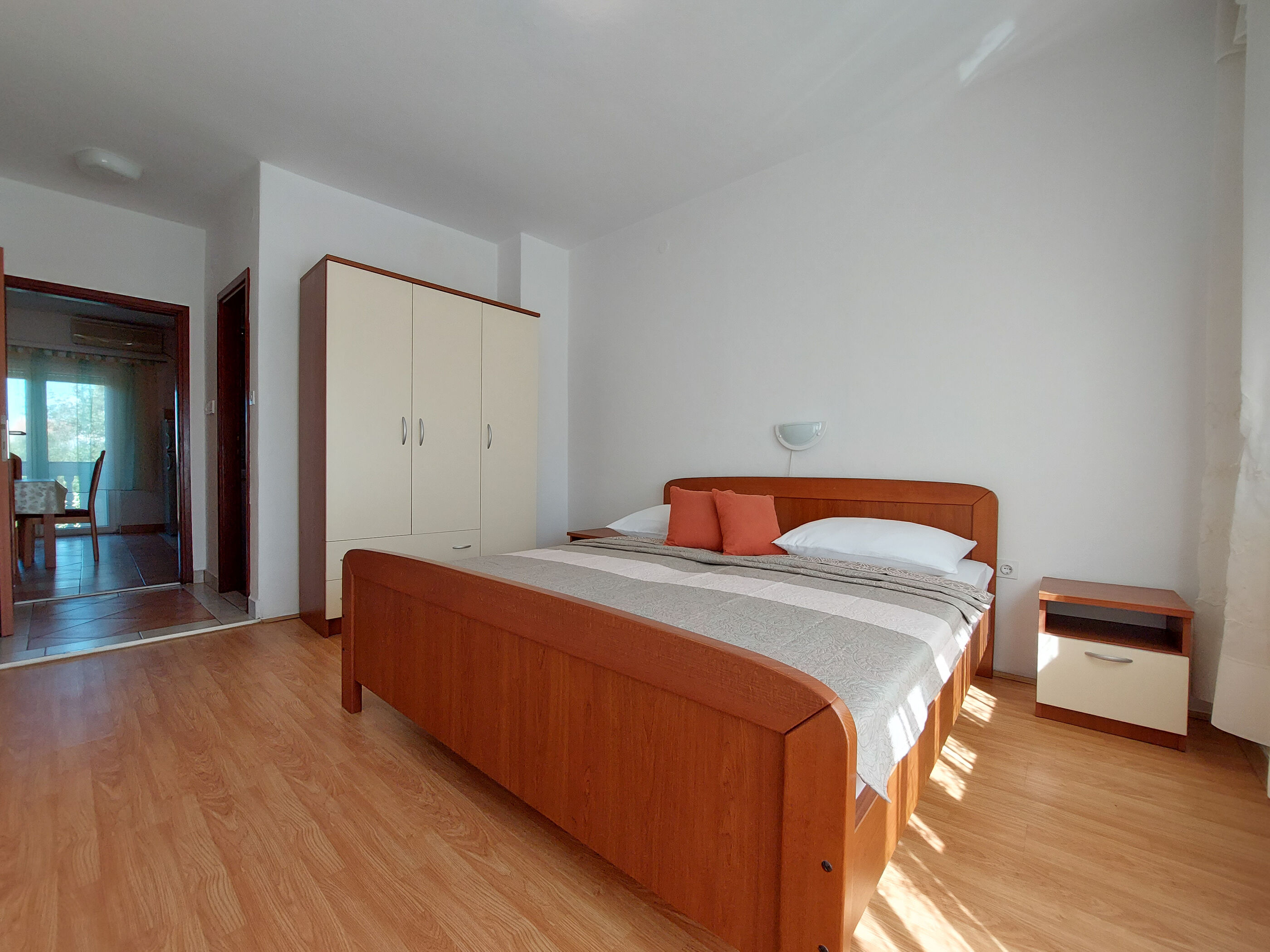 Apartments Irena 84953-A1
