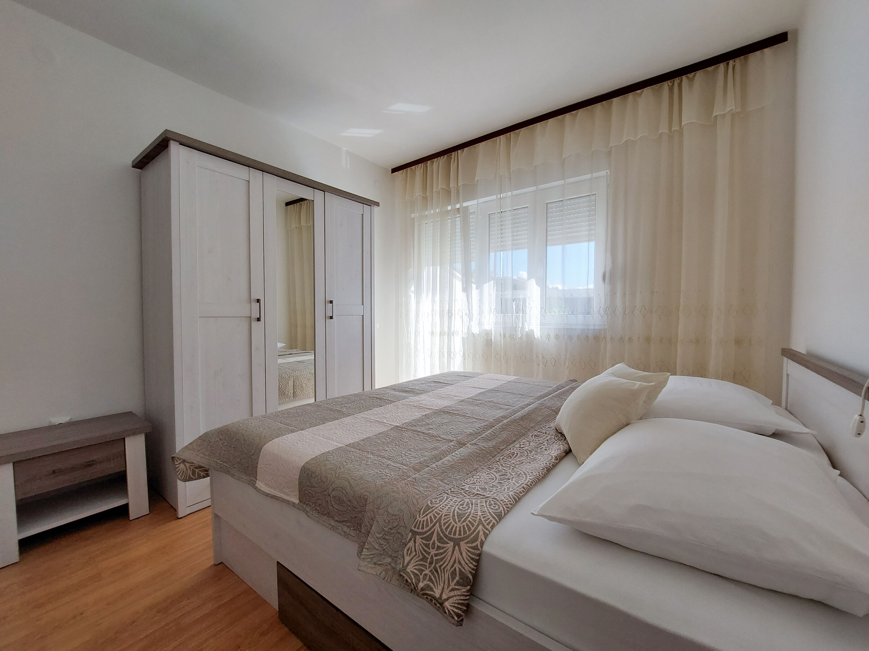 Apartments Irena 84953-A1