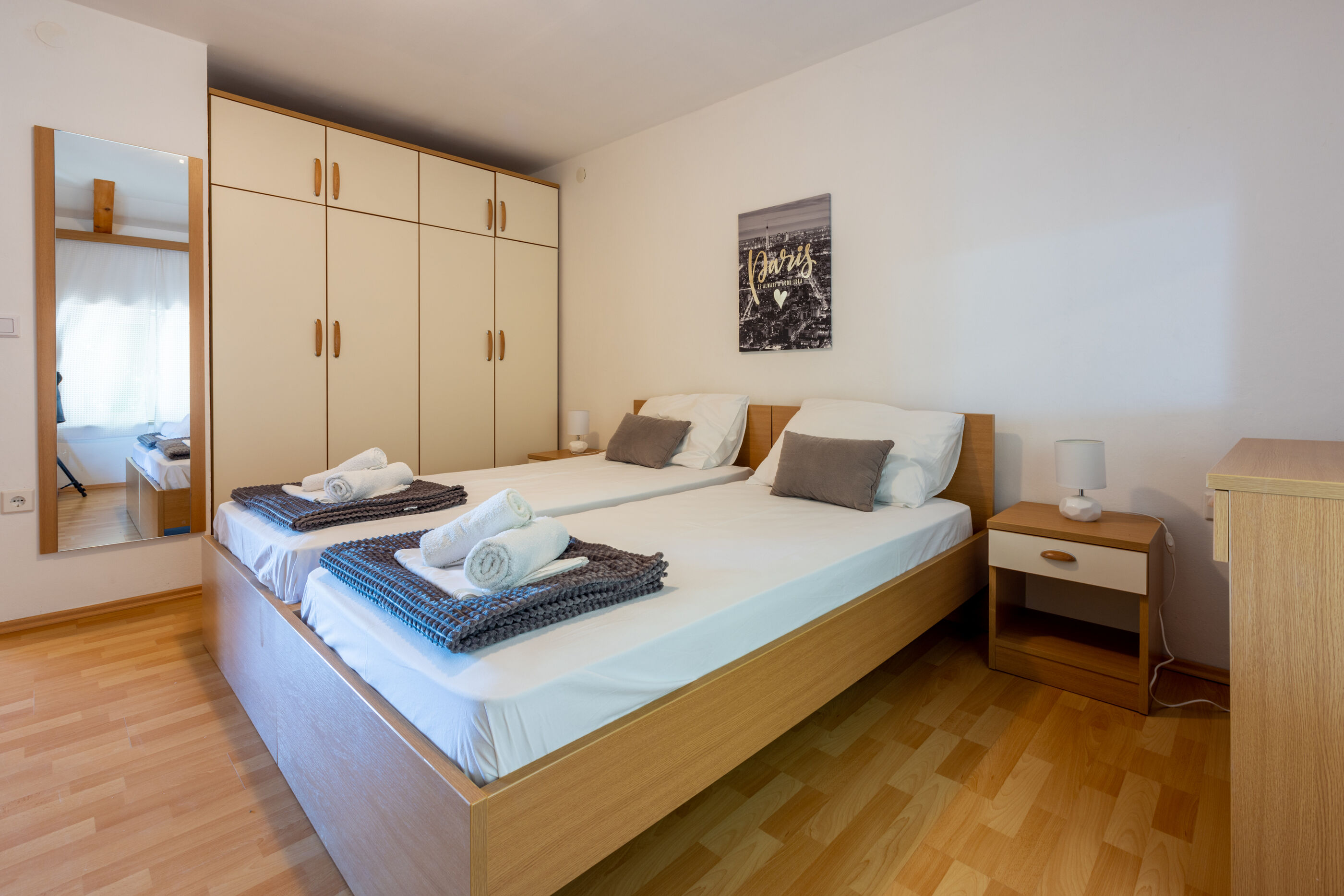 Apartments NEVEN 62696-A1