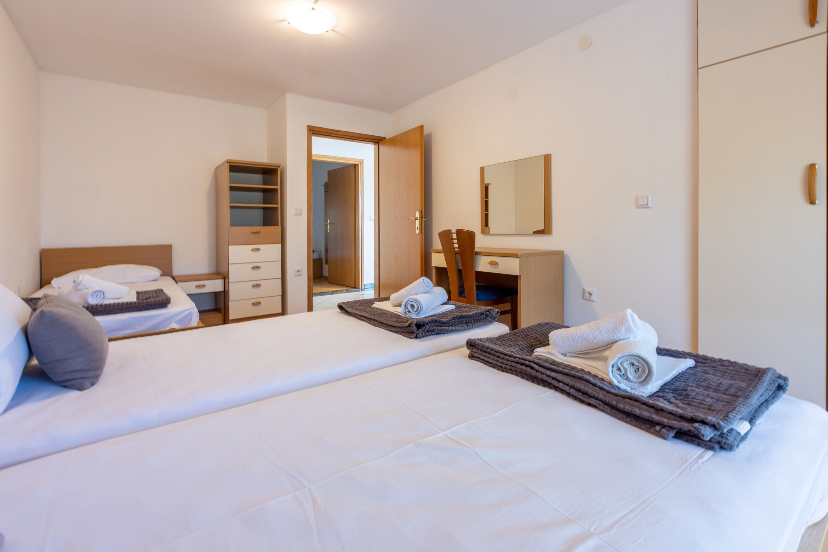 Apartments NEVEN 62696-A1