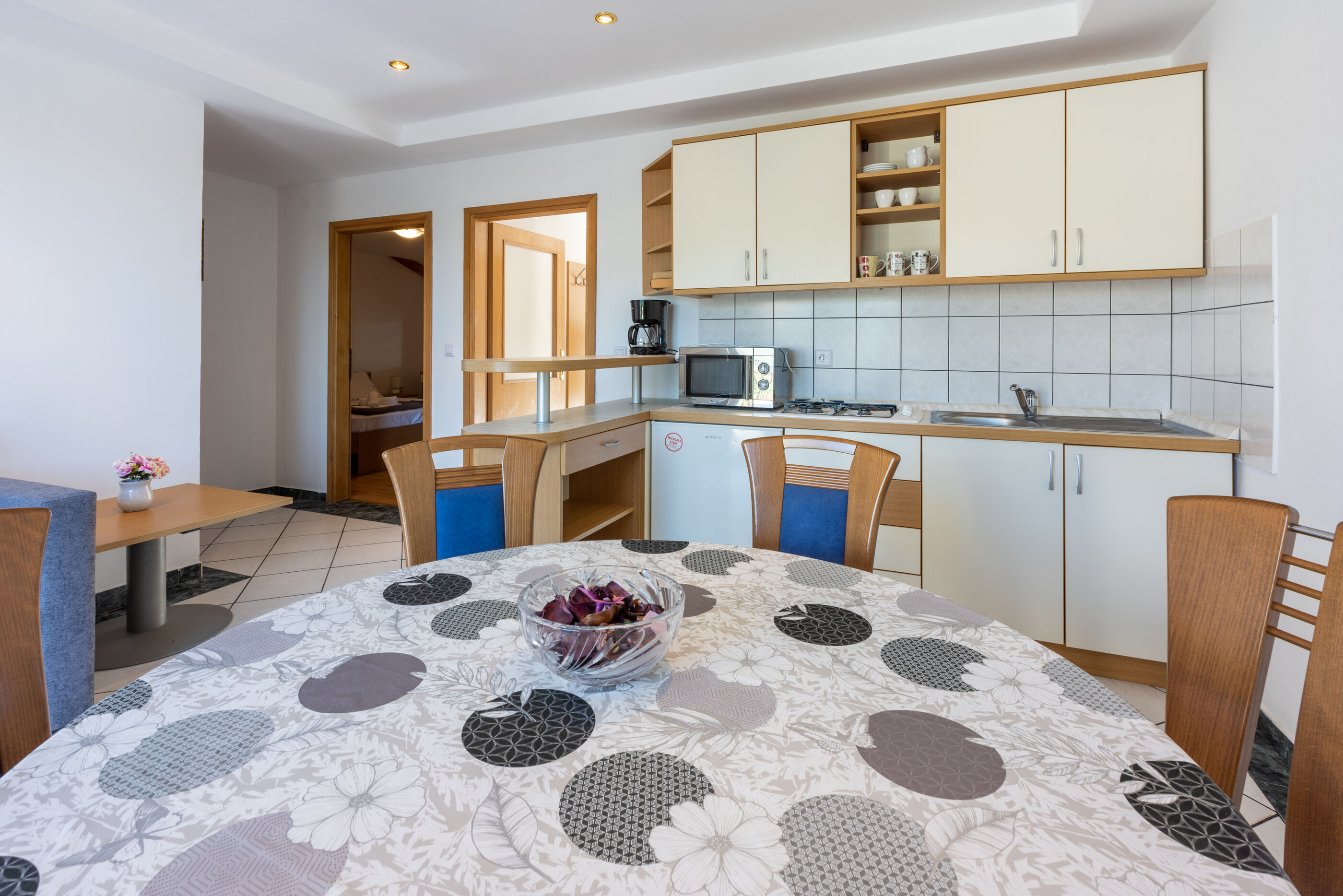 Apartments NEVEN 62696-A1