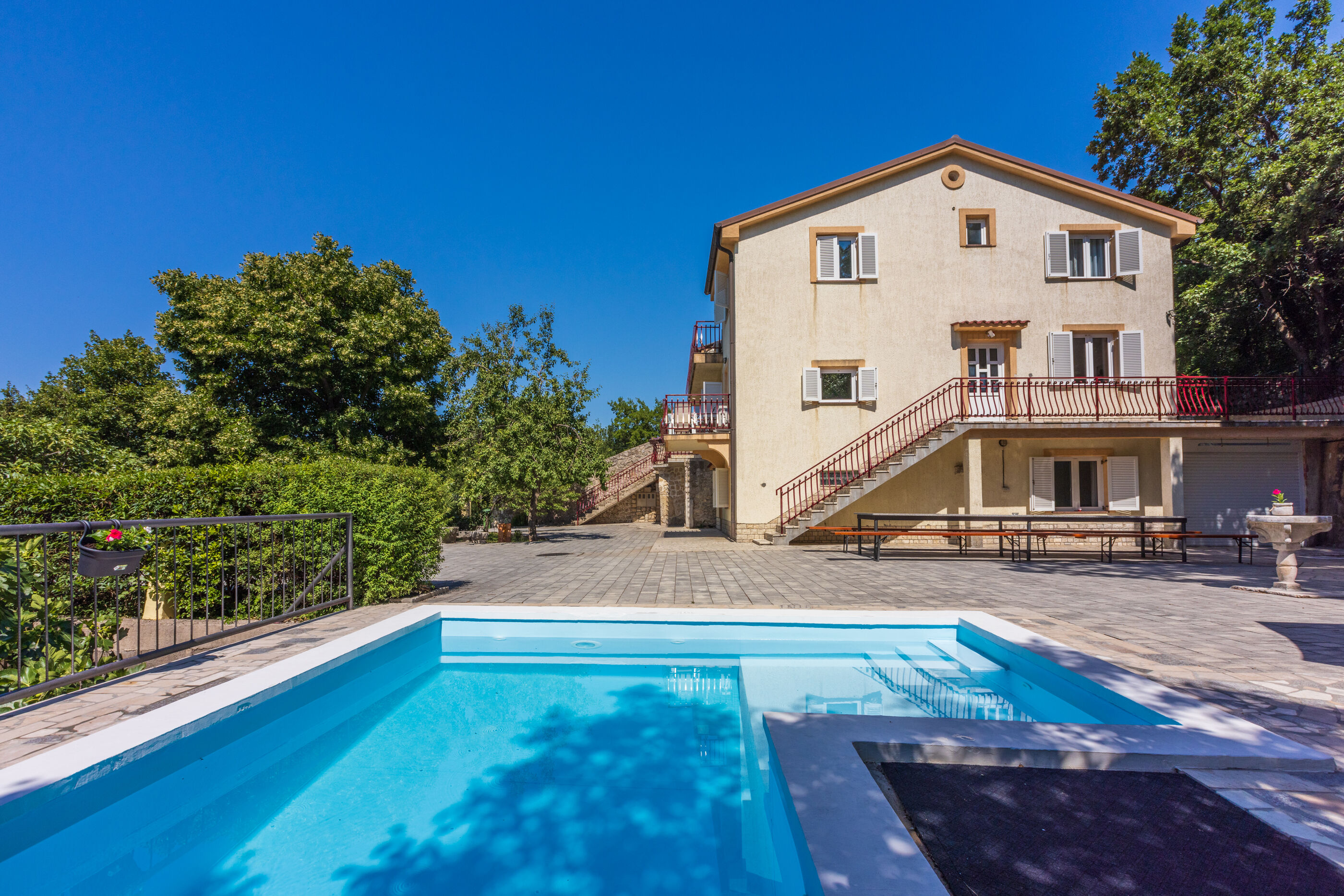 Apartments NEVEN 62696-A4