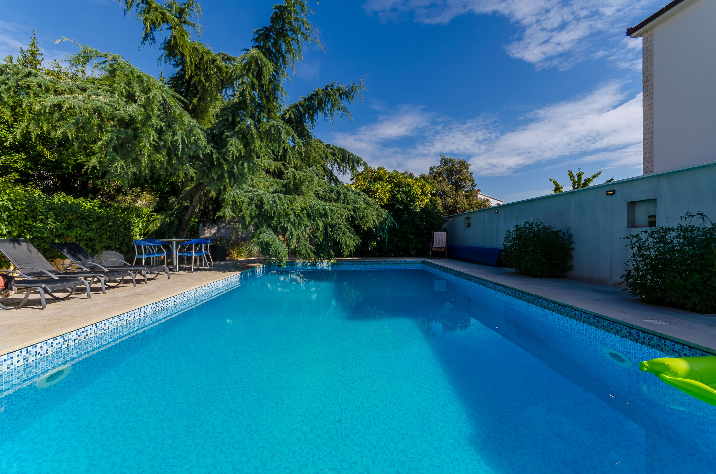 Apartments Milivoj 34421-A1