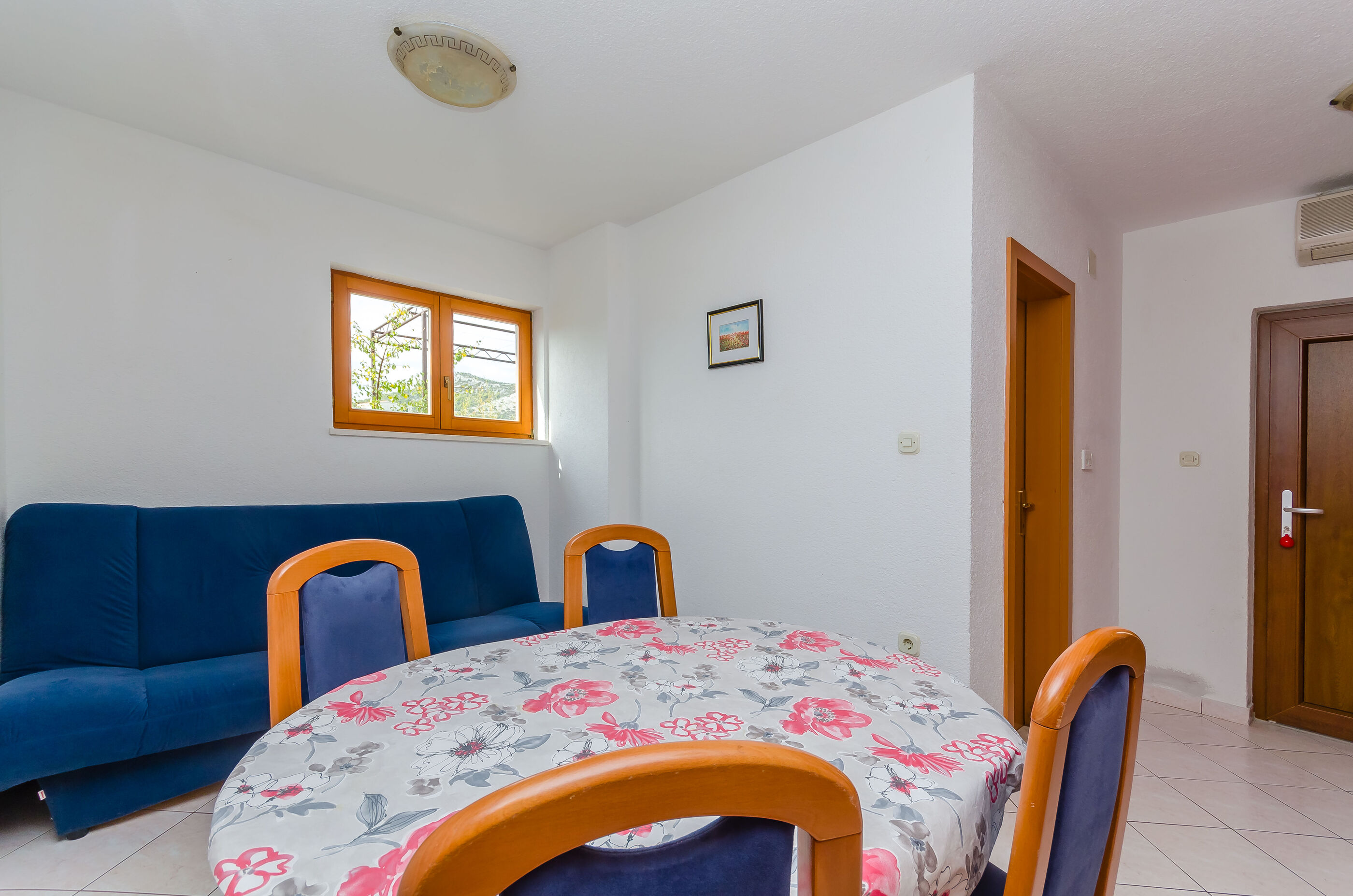 Apartments Milivoj 34421-A1