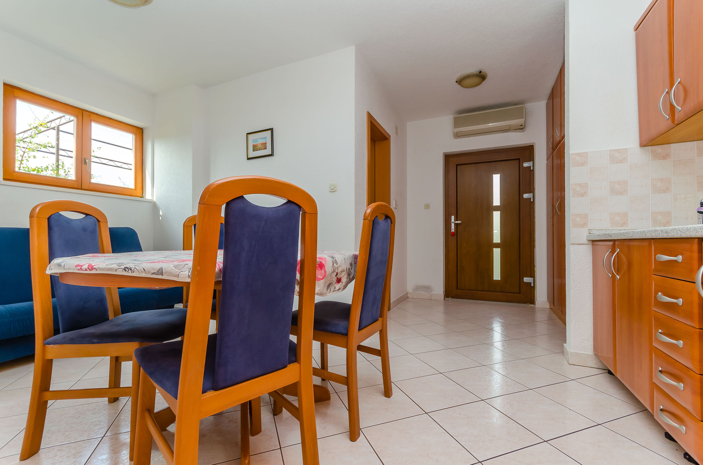 Apartments Milivoj 34421-A1
