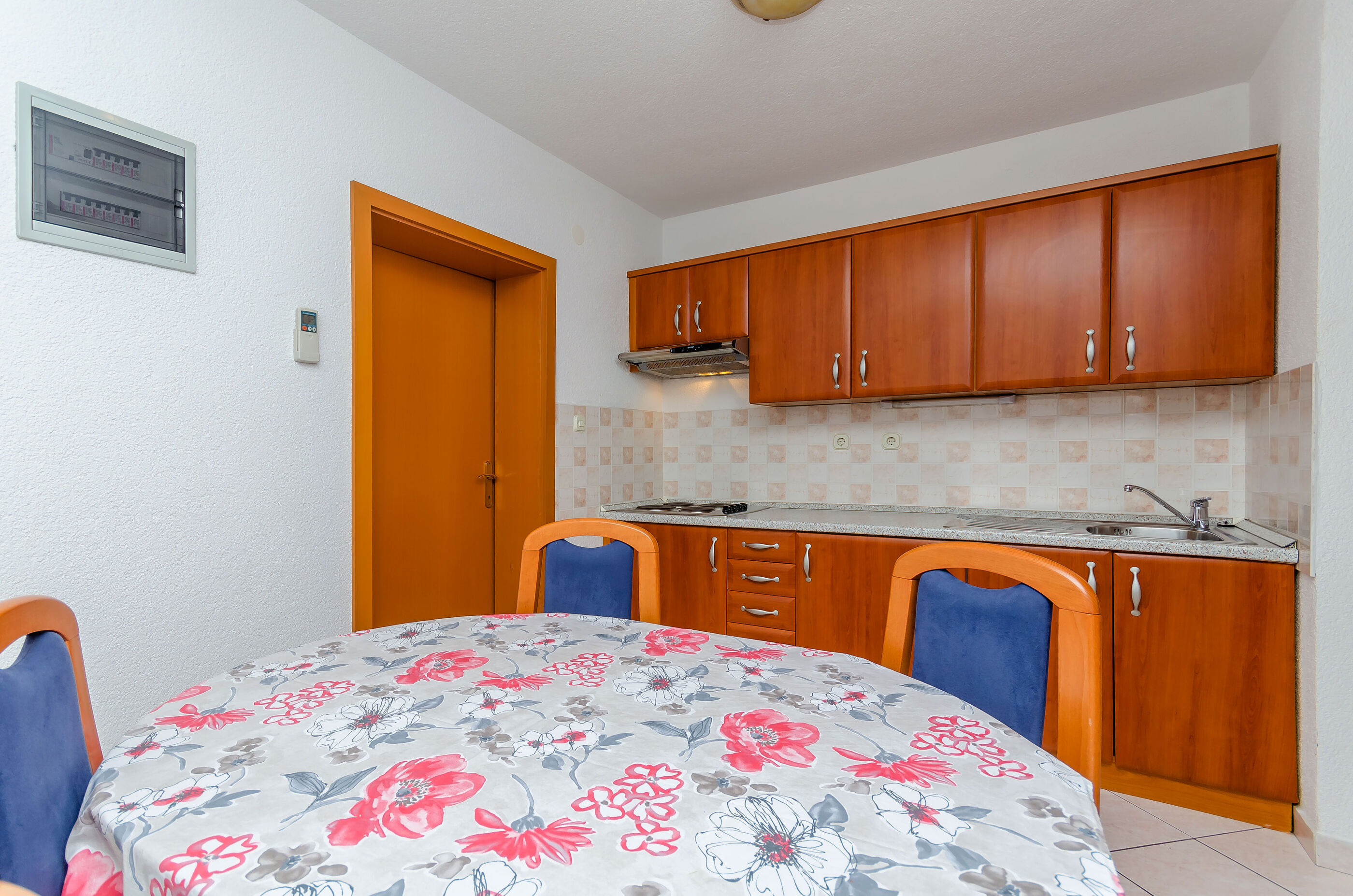 Apartments Milivoj 34421-A2