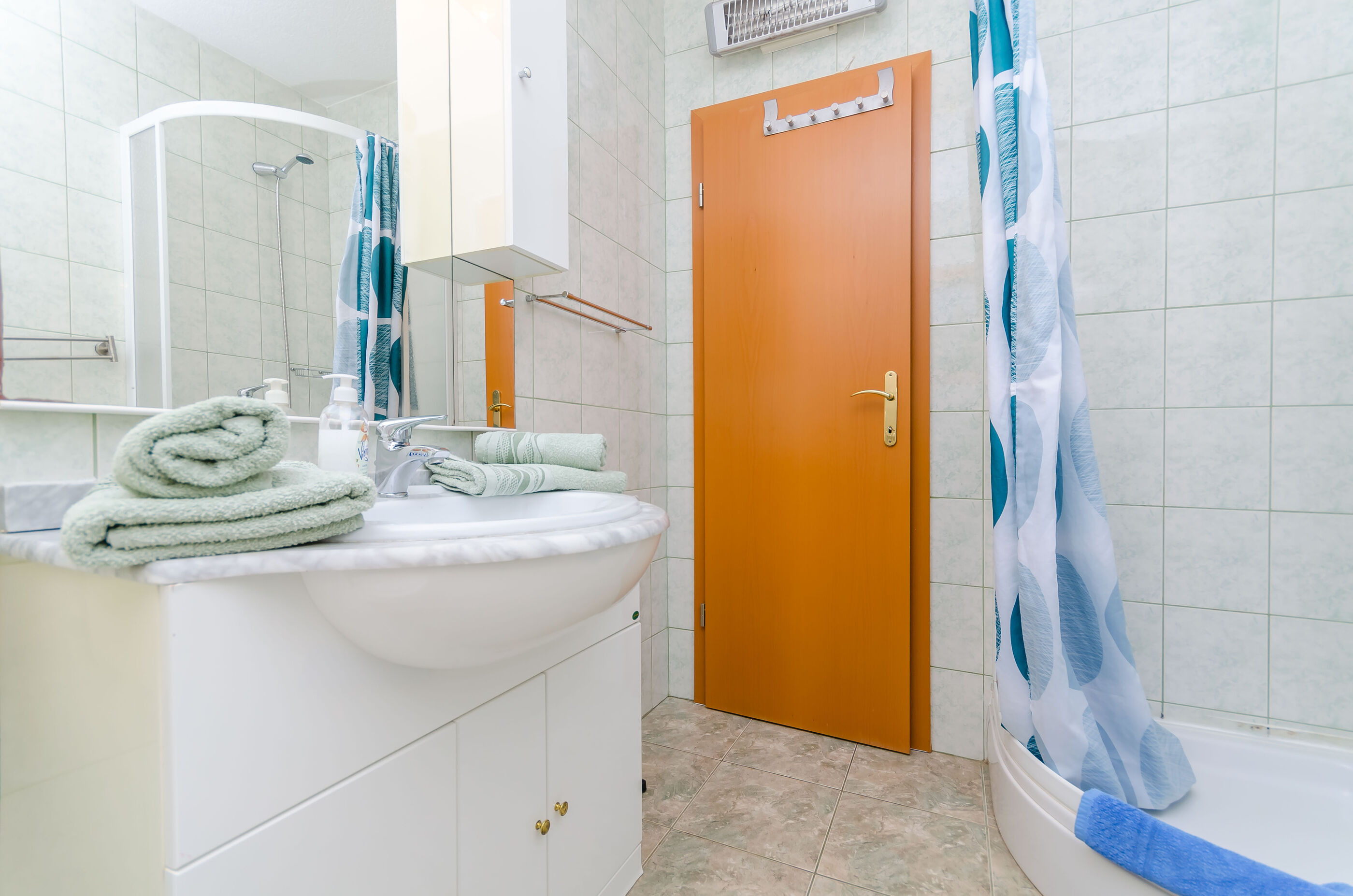 Apartments Milivoj 34421-A2
