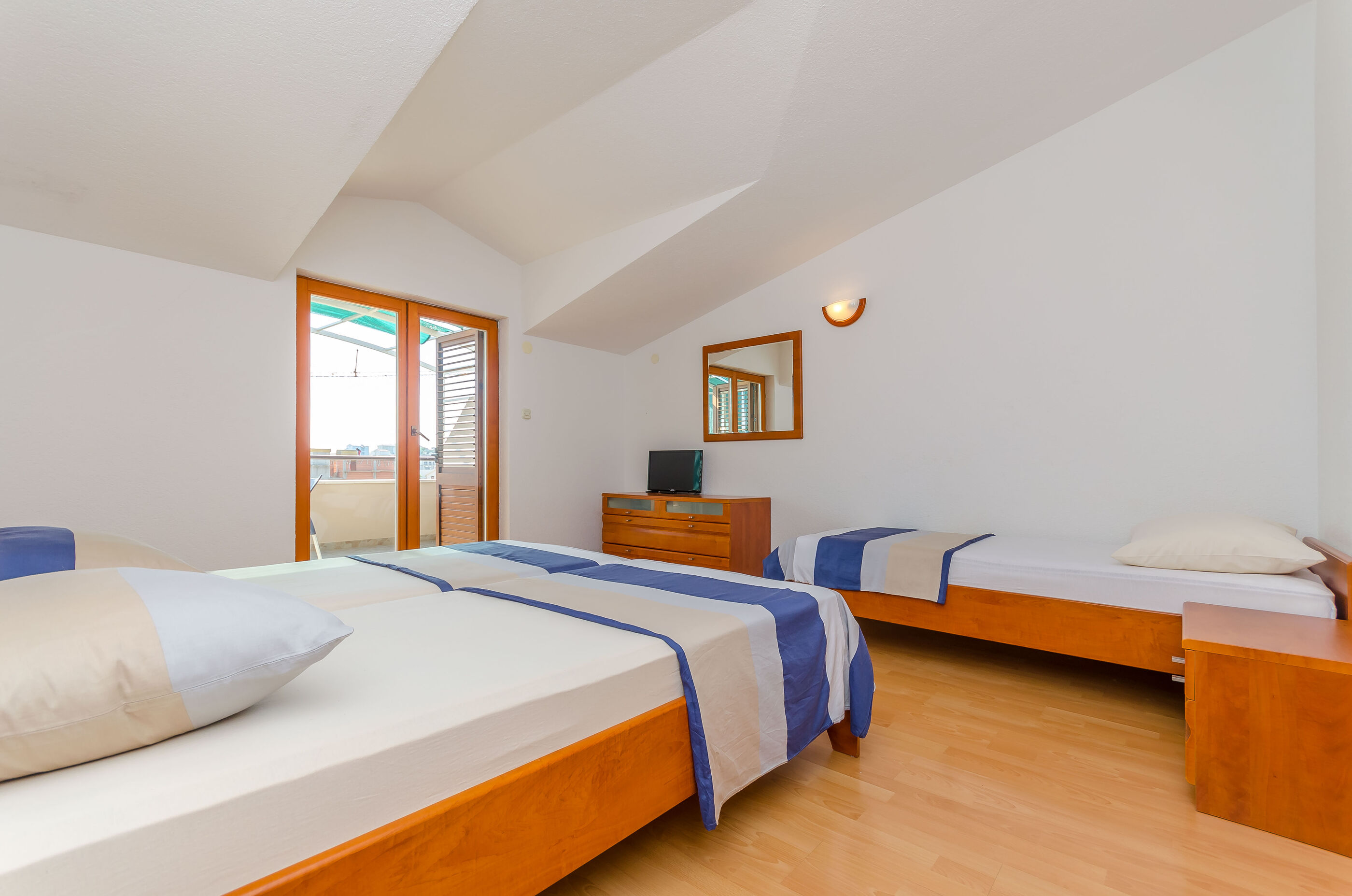 Apartments Milivoj 34421-A4