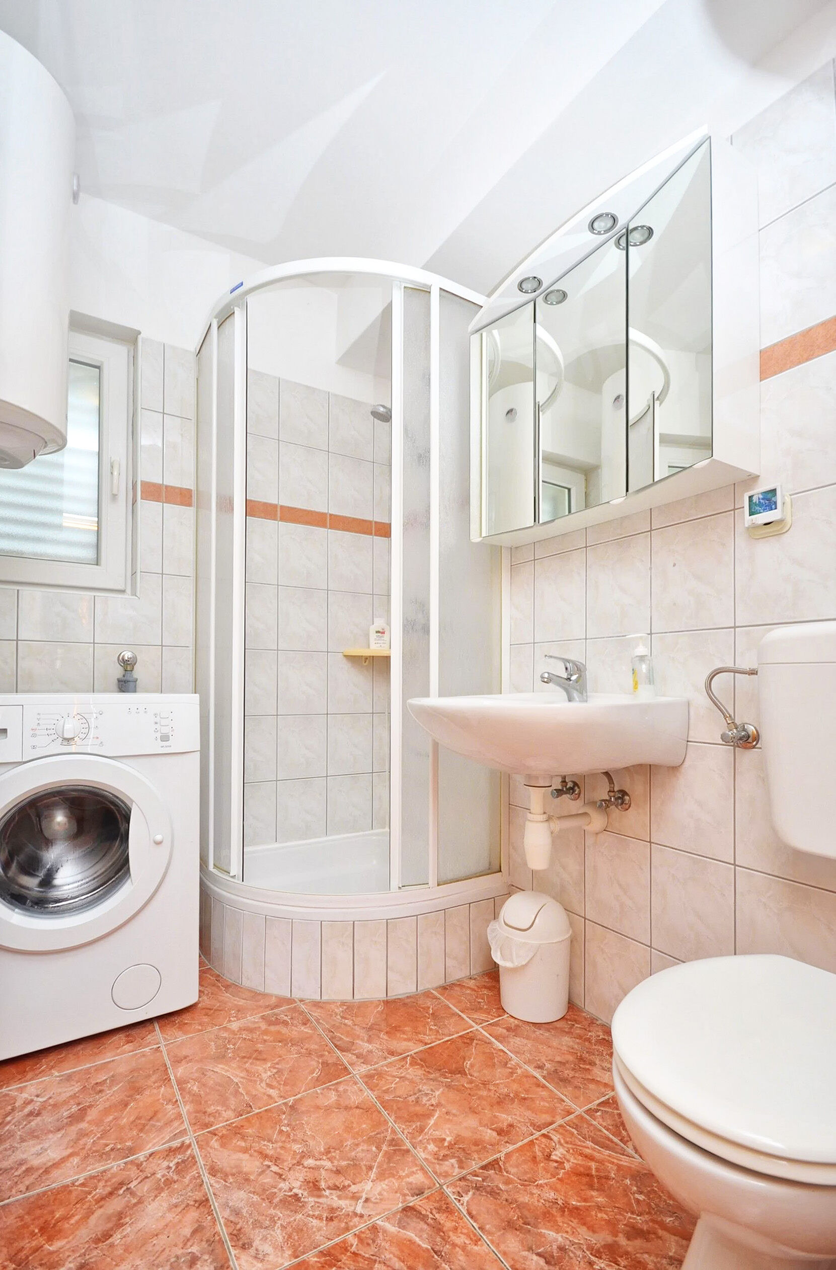 Apartment Dora 18251-A1
