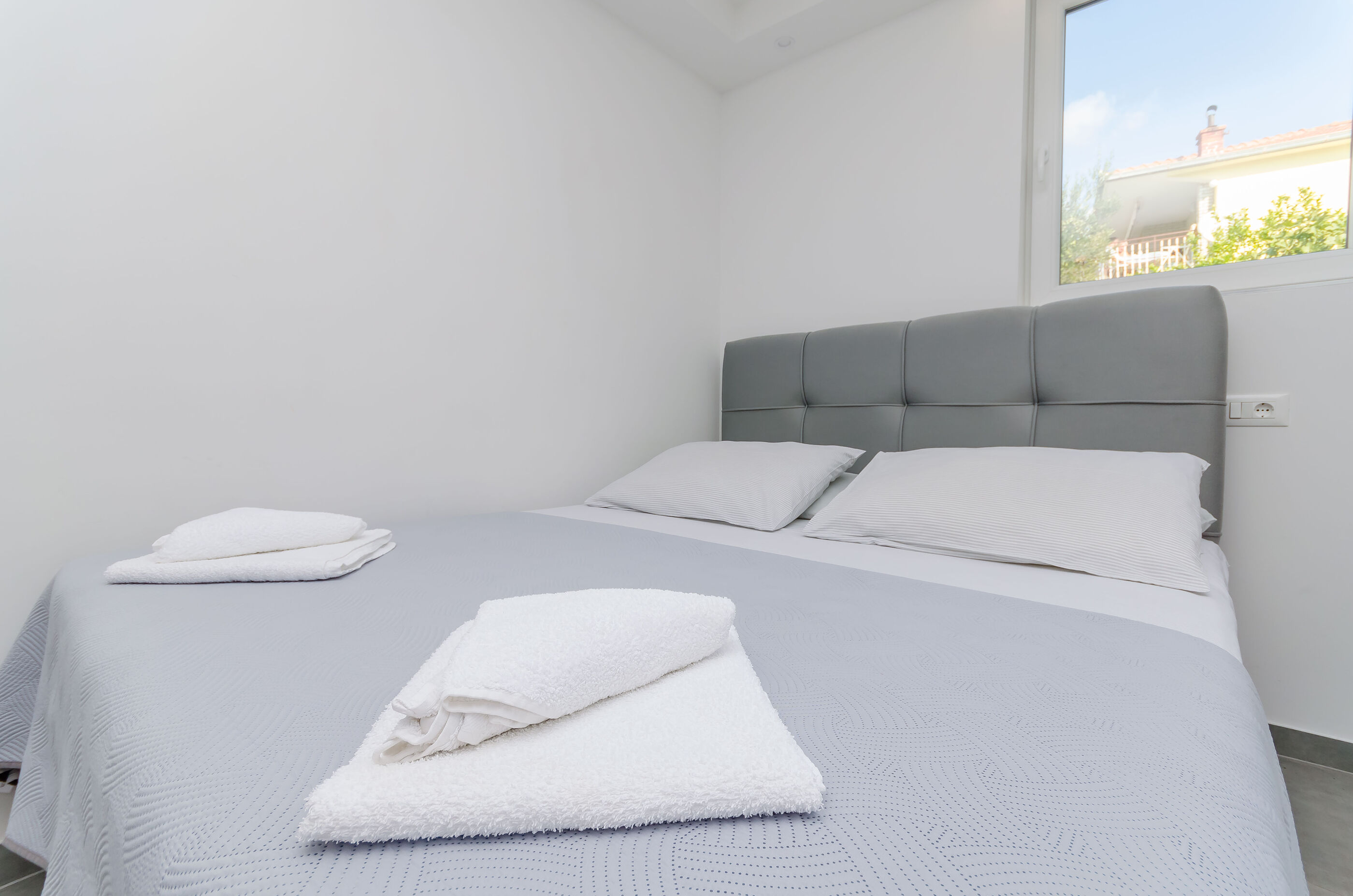 Apartments Milan 13571-A4