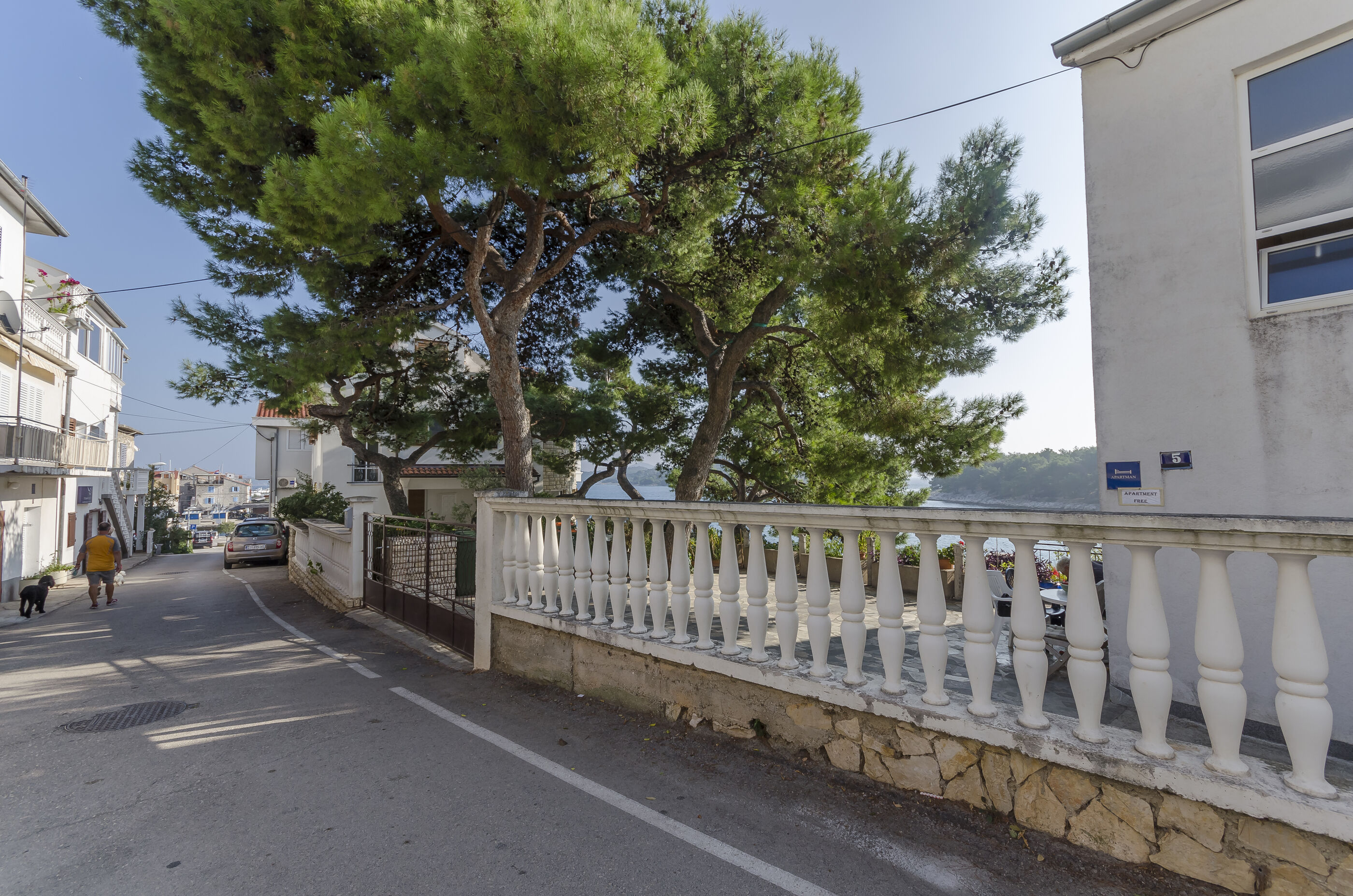 Apartment Slobodan by the sea 89661-A1