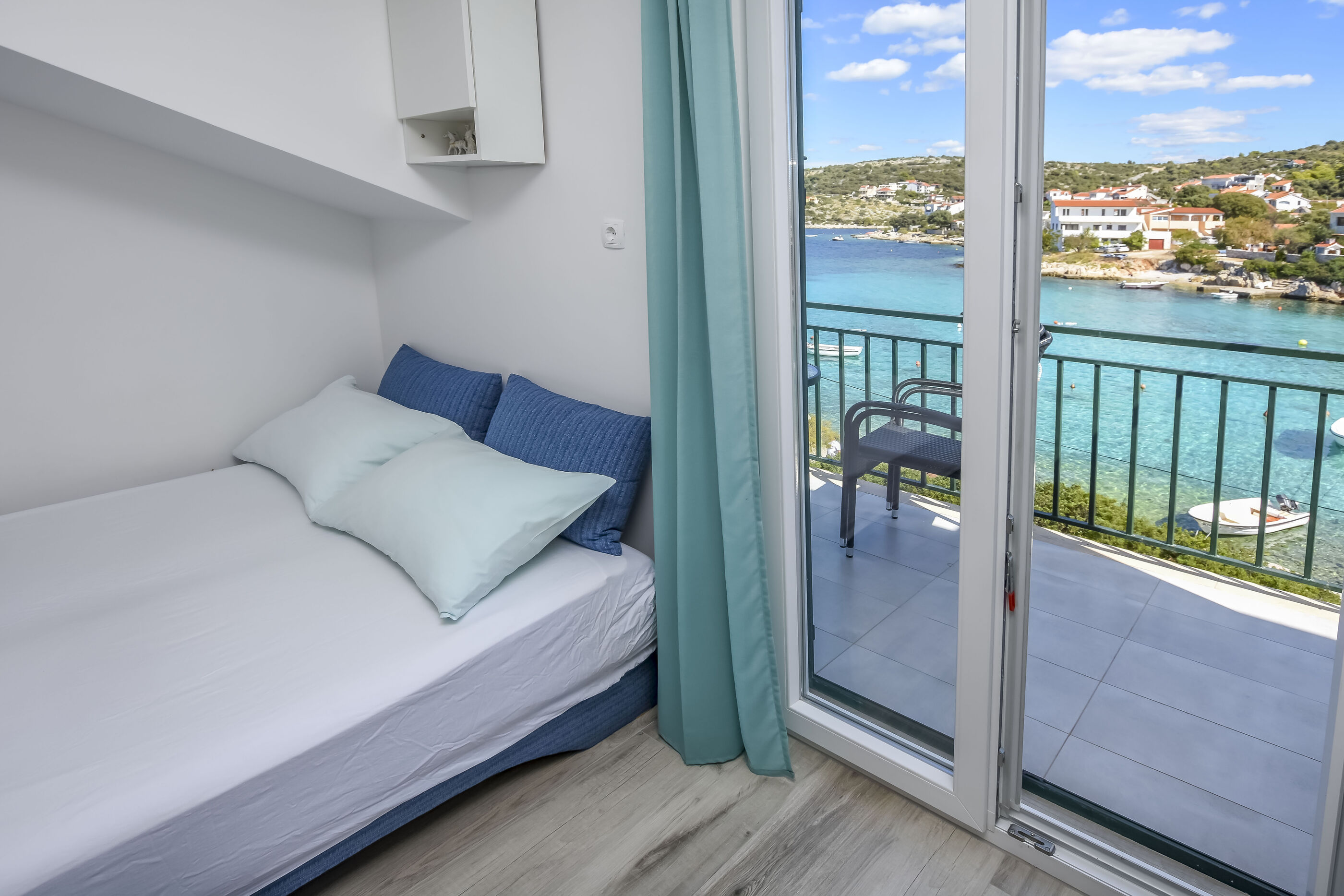 Apartments Sanda 12541-A3