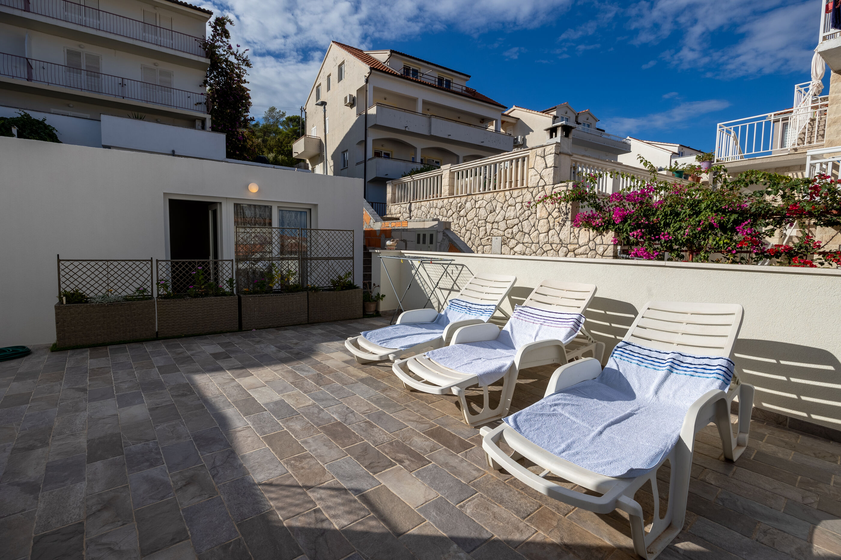 Apartments Small pleasure 89511-A1