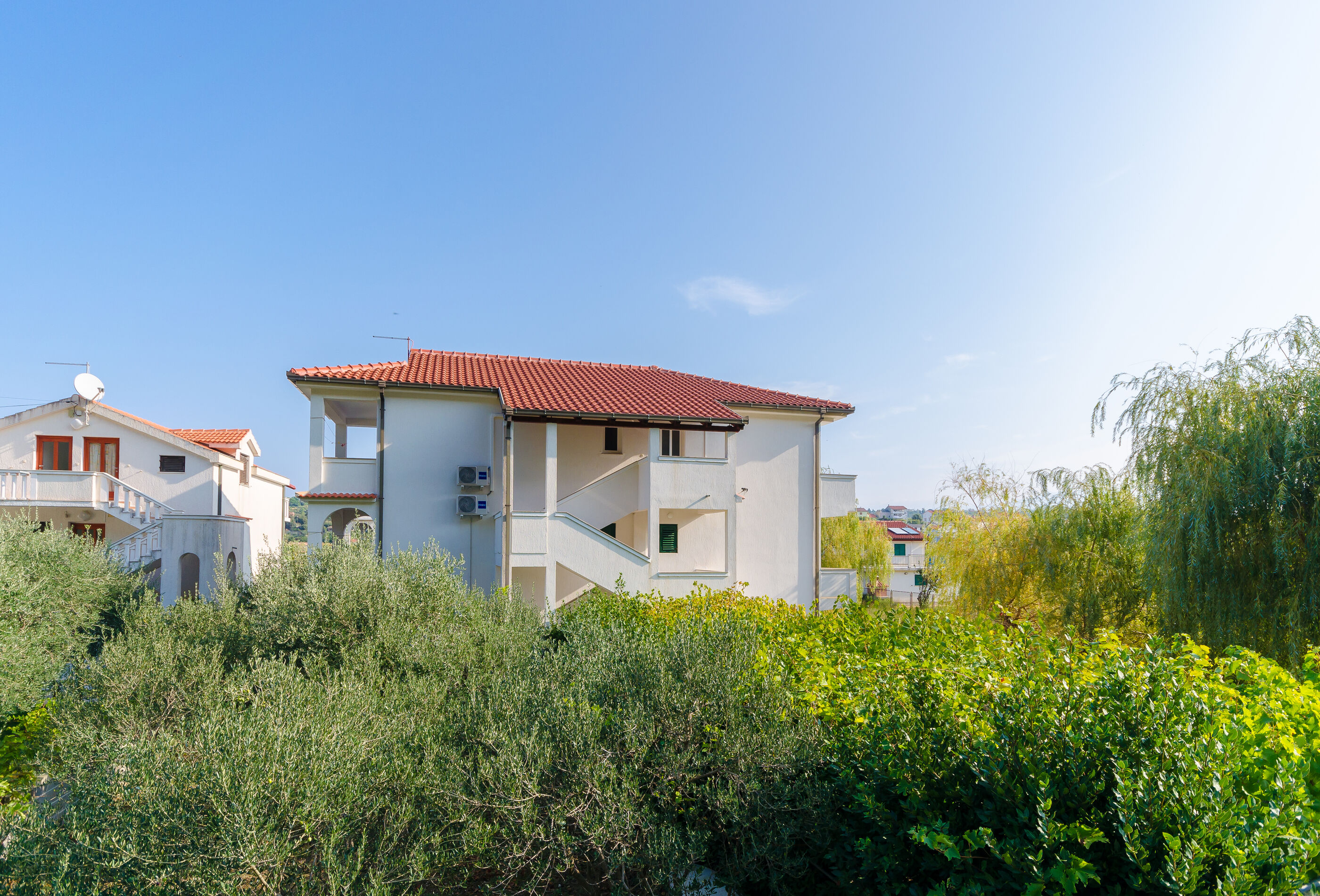 Apartments Iva 89921-A1