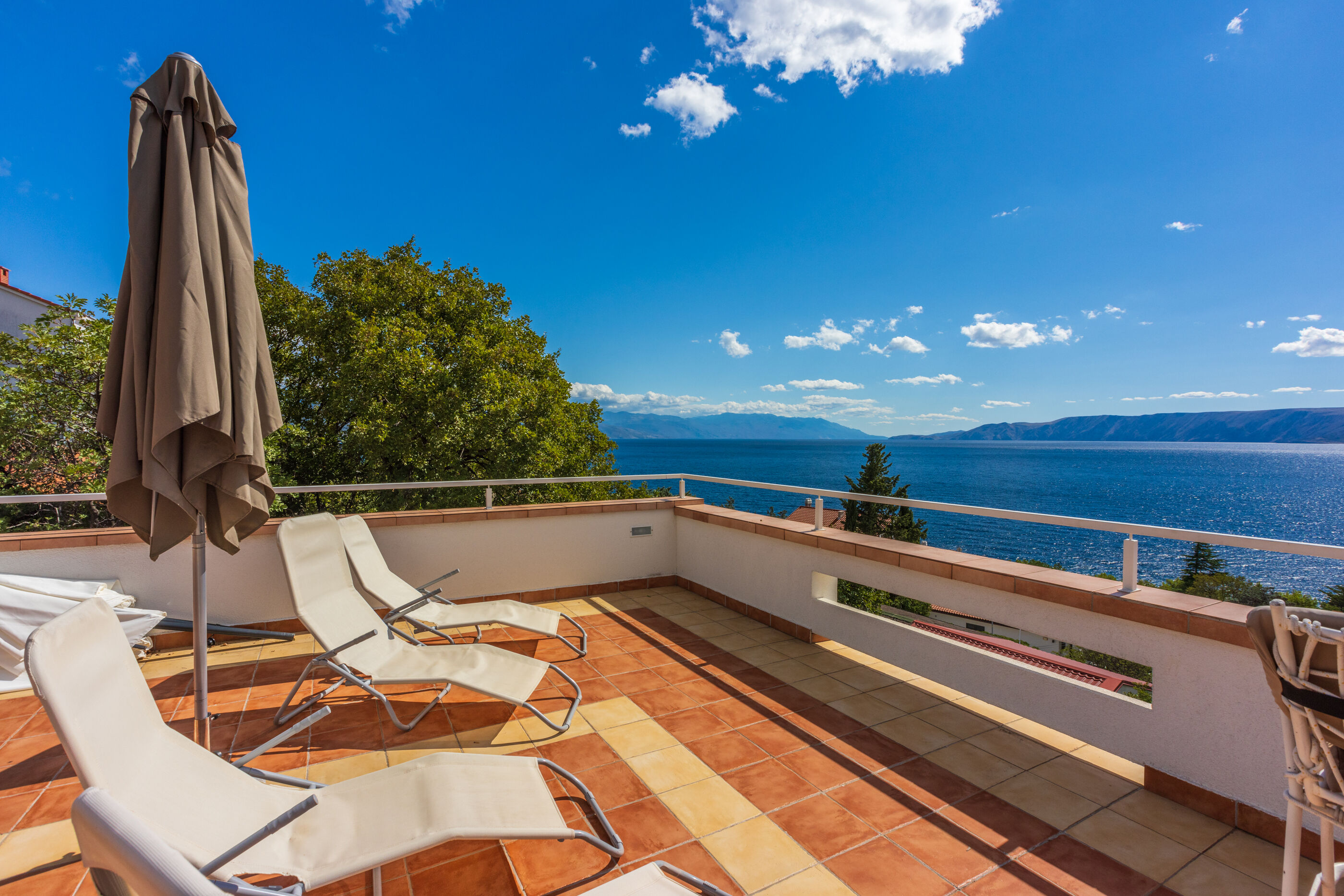 House VILLA VAHO 62634-A1