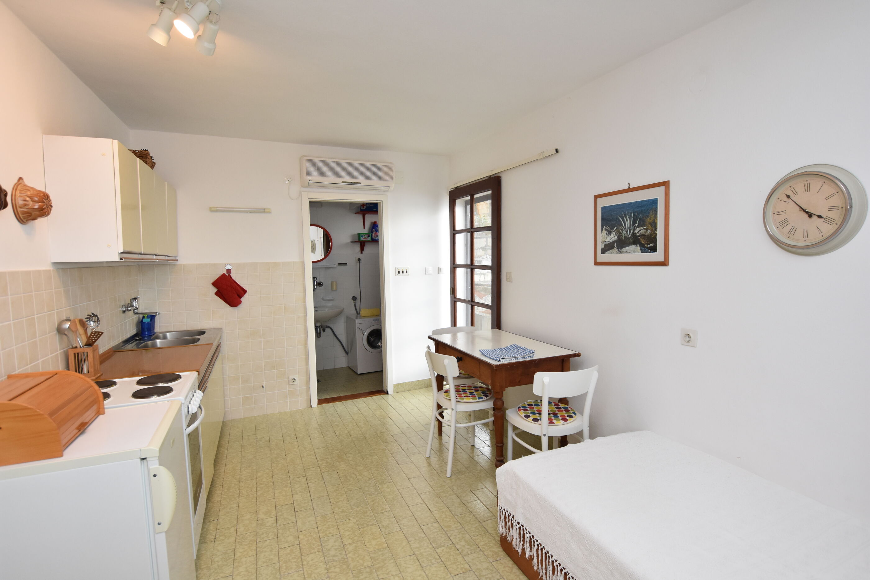 Apartments Ziva 45892-A1