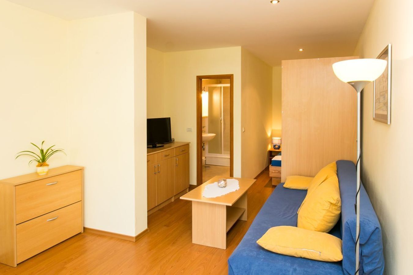 Apartments Milenko 52771-A3