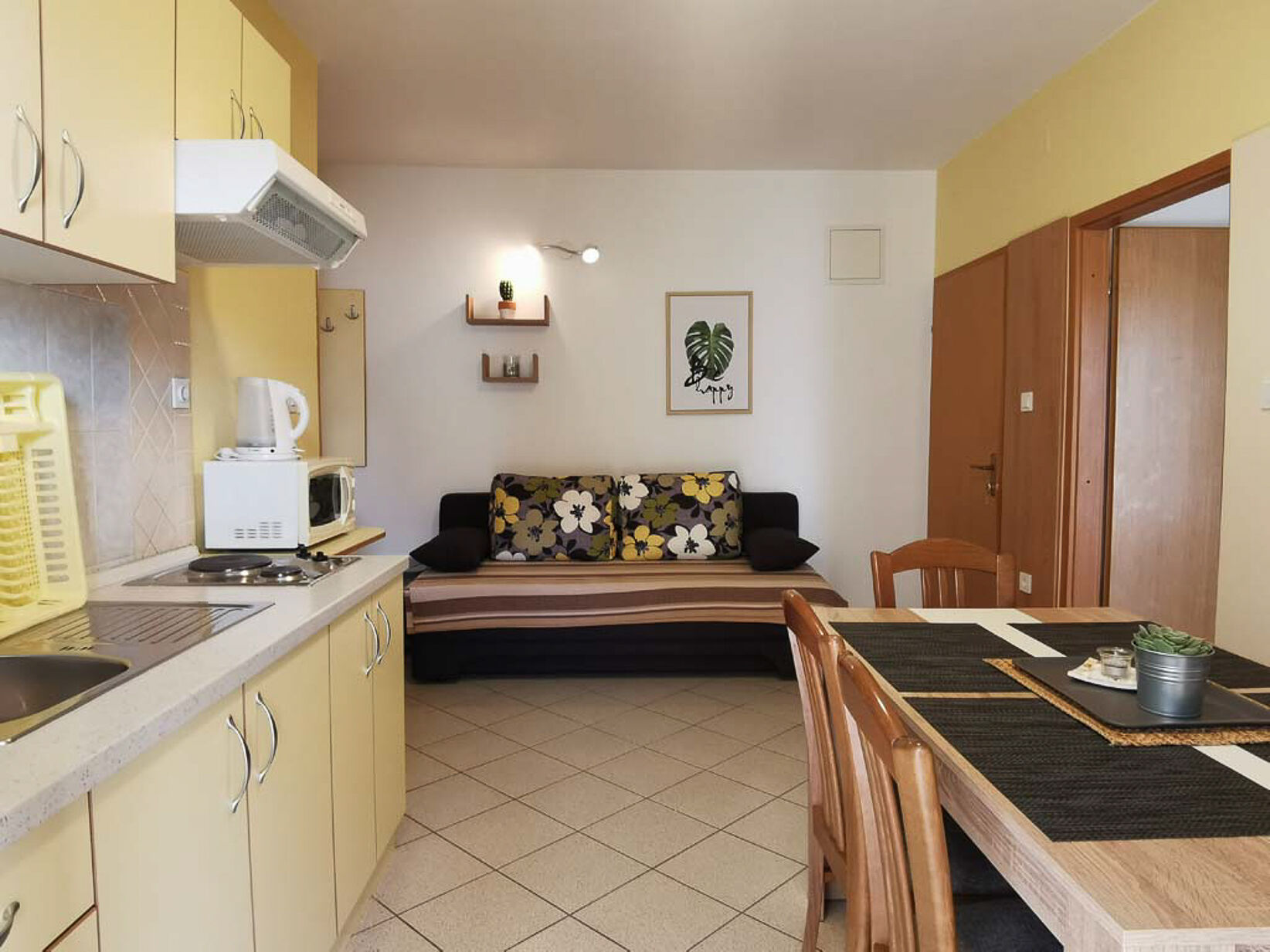 Apartments Miranda 89931-A3