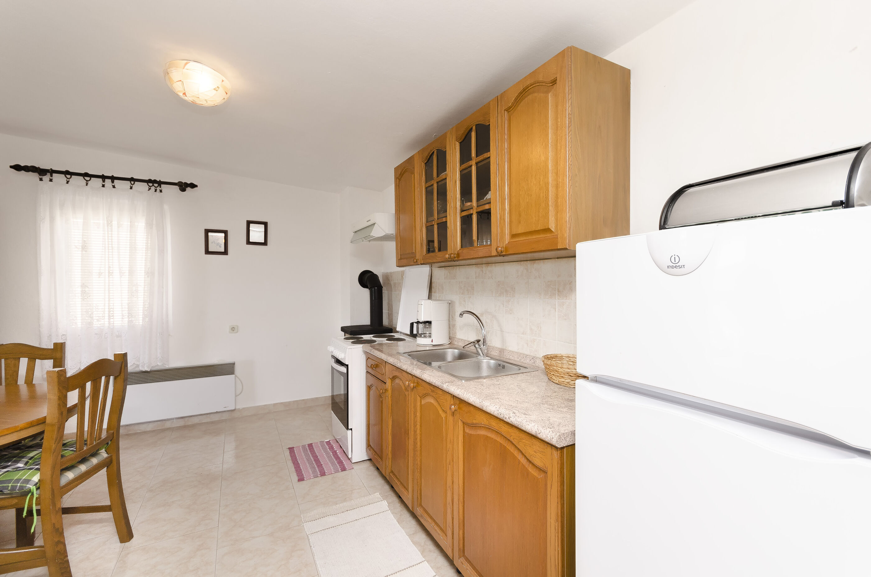 Apartments Jerko 89601-A2