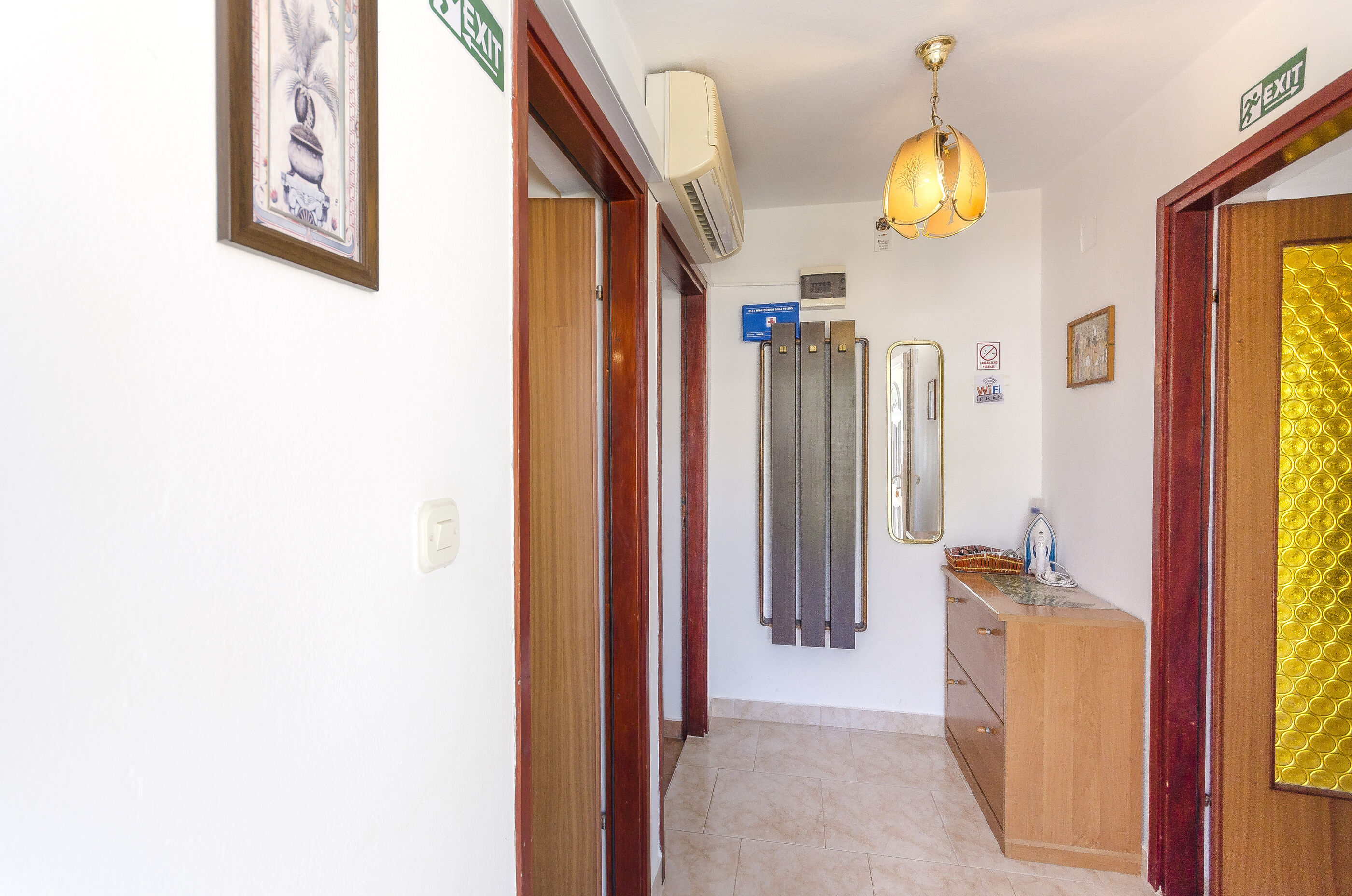 Apartments Jerko 89601-A2