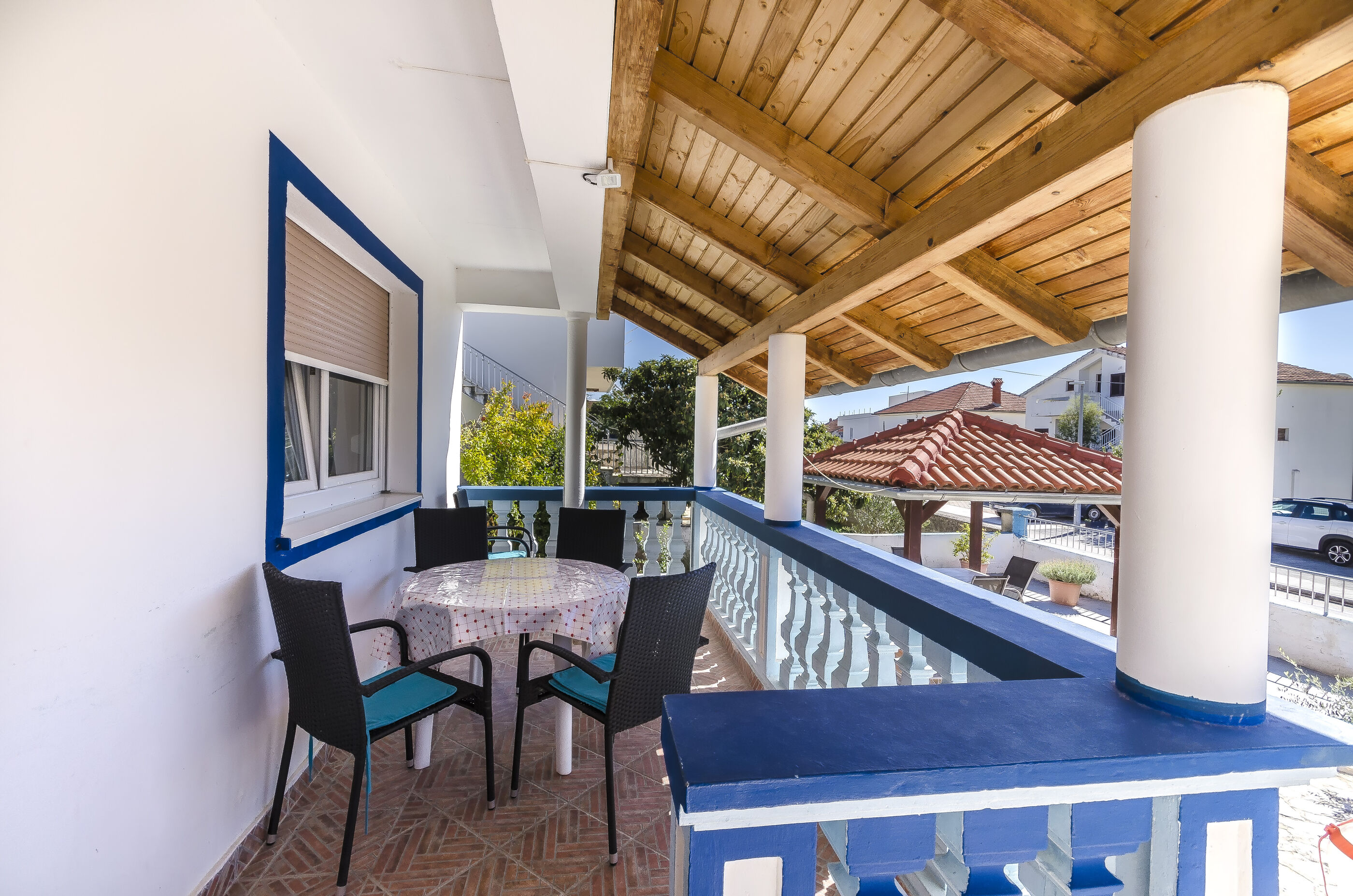 Apartments Jerko 89601-A1