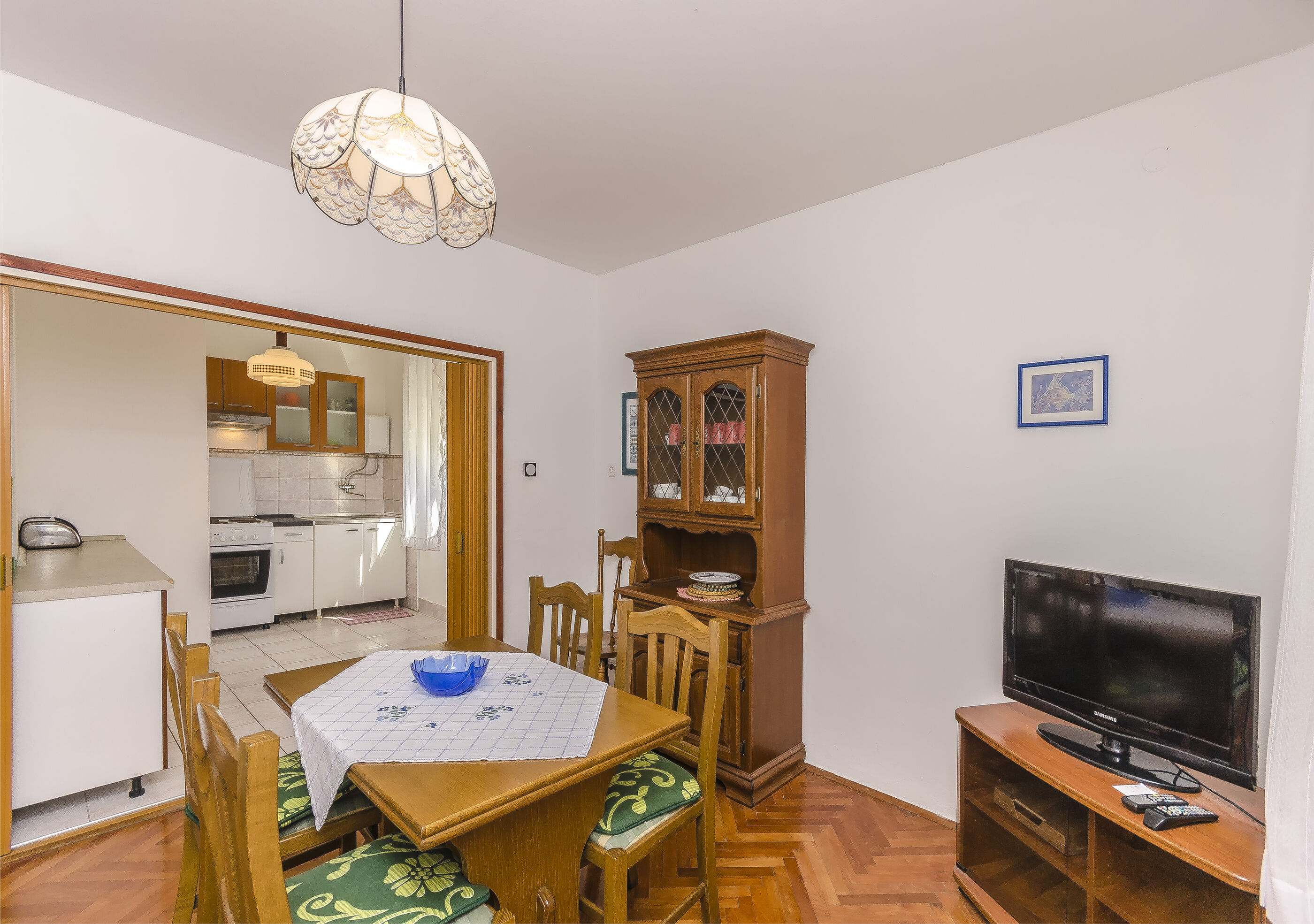 Apartments Jerko 89601-A1