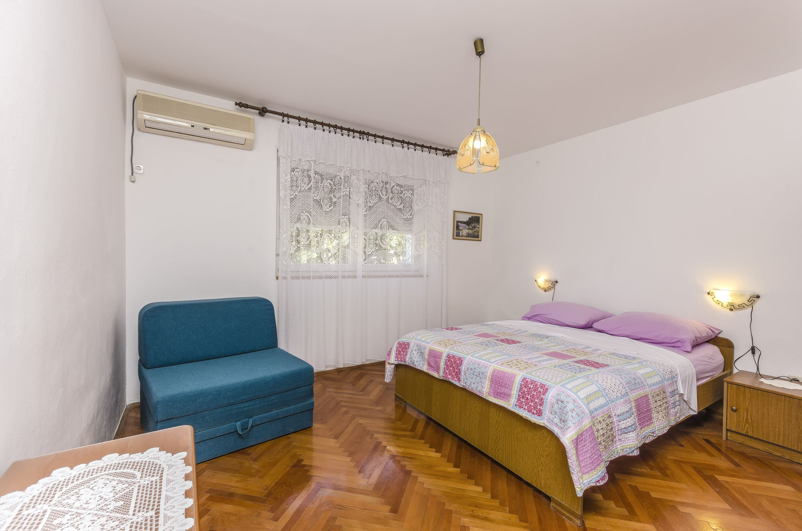 Apartments Jerko 89601-A1