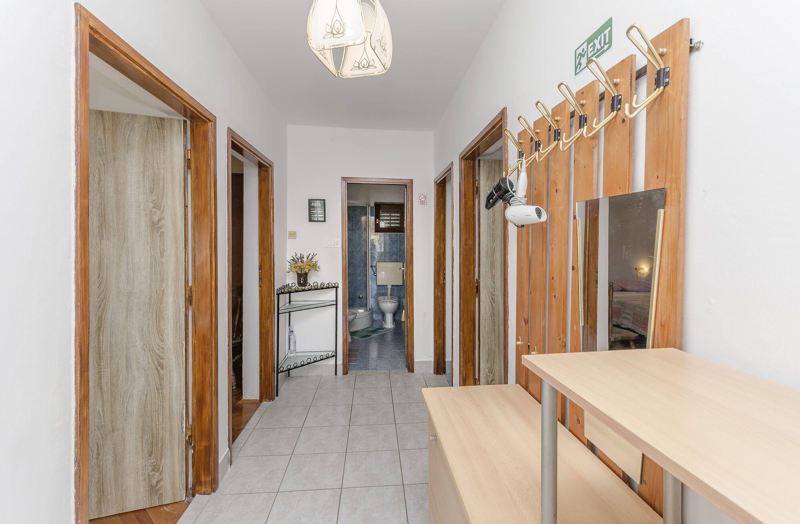 Apartments Jerko 89601-A1