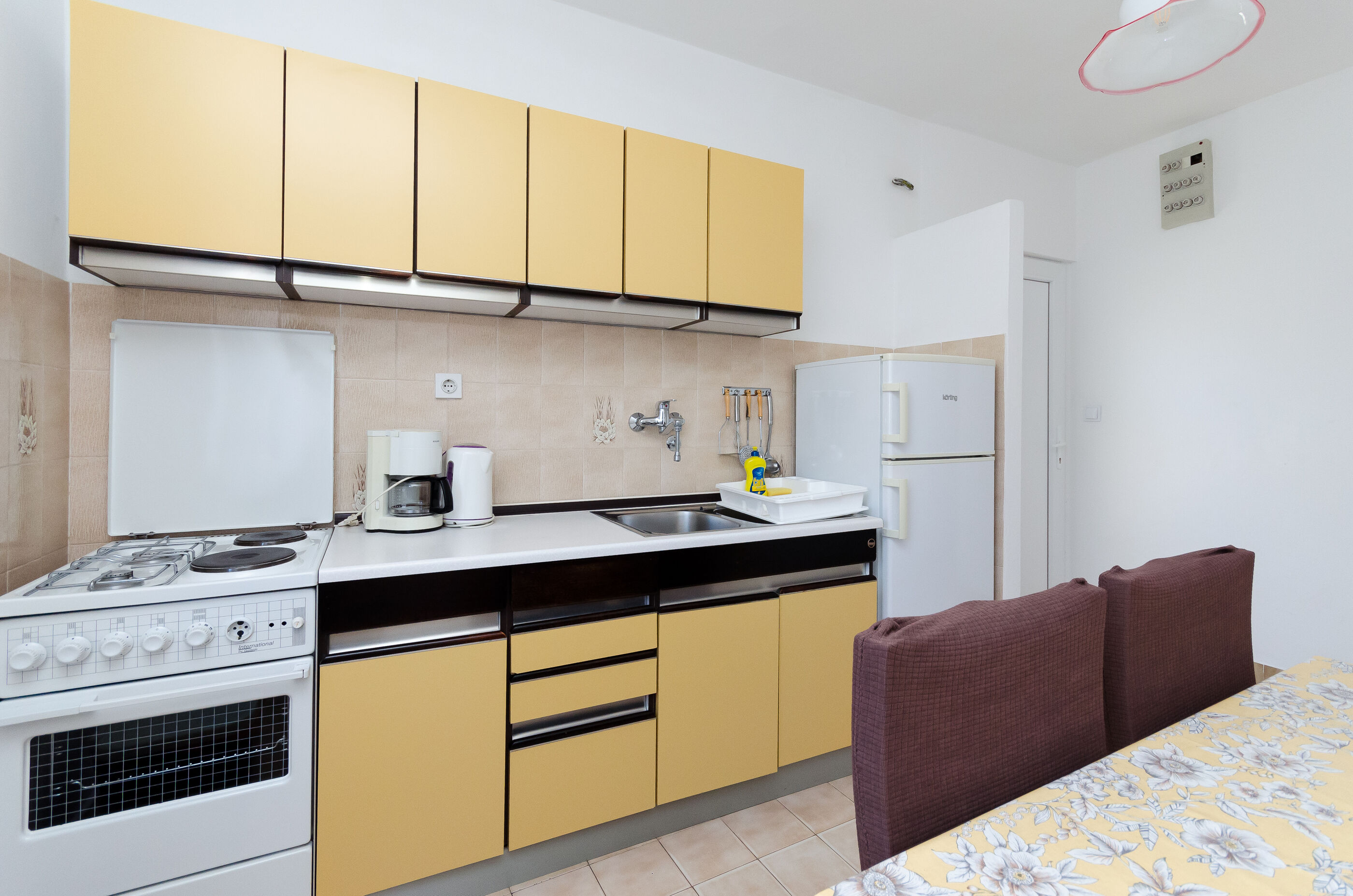 Apartments Ljubica J 89951-A1