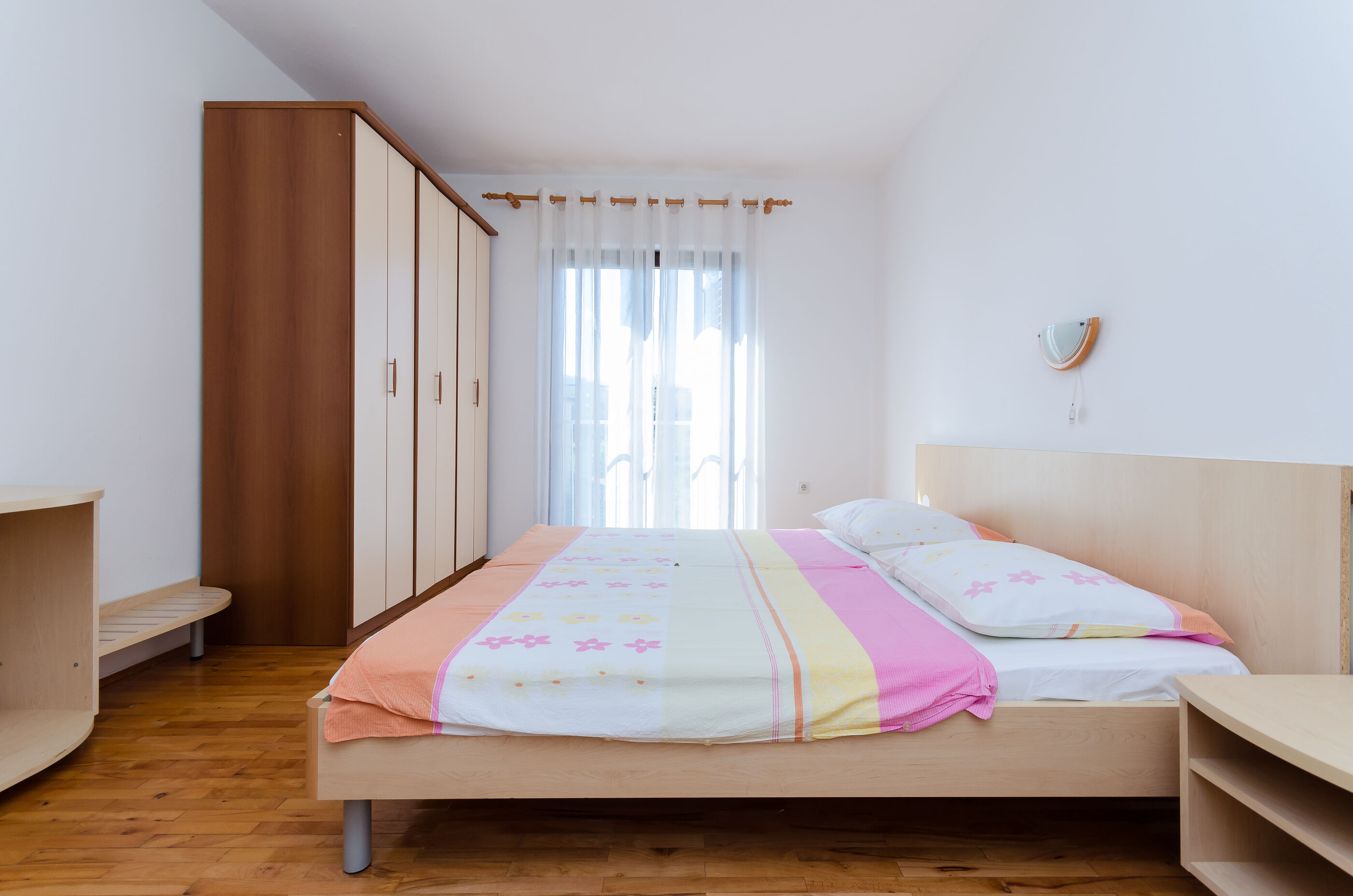 Apartments Ljubica J 89951-A1