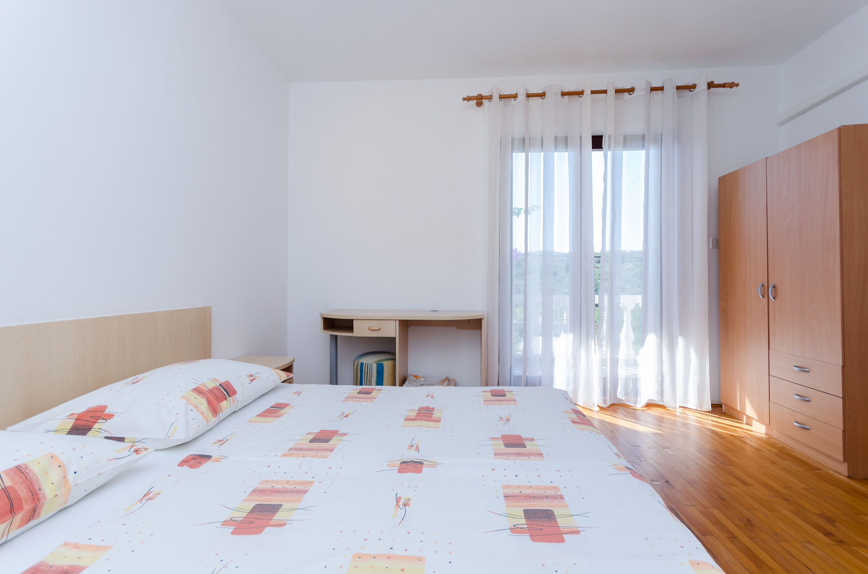 Apartments Ljubica J 89951-A1