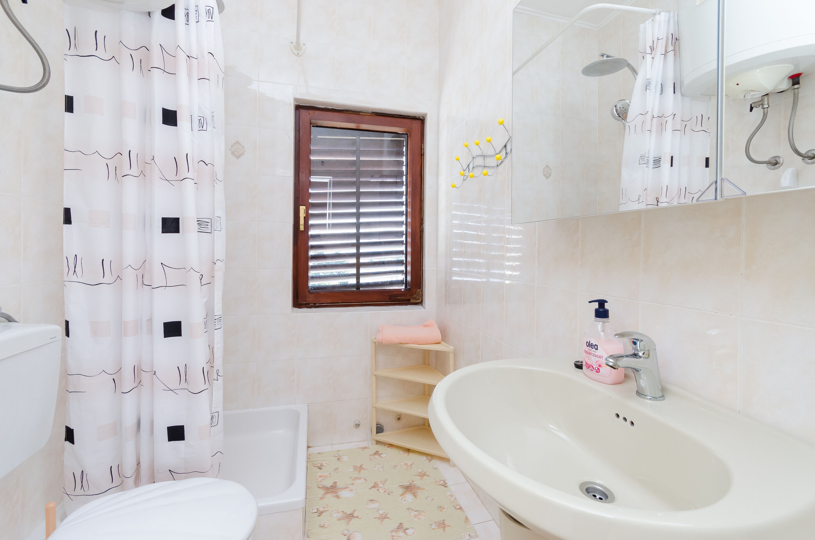 Apartments Ljubica J 89951-A3