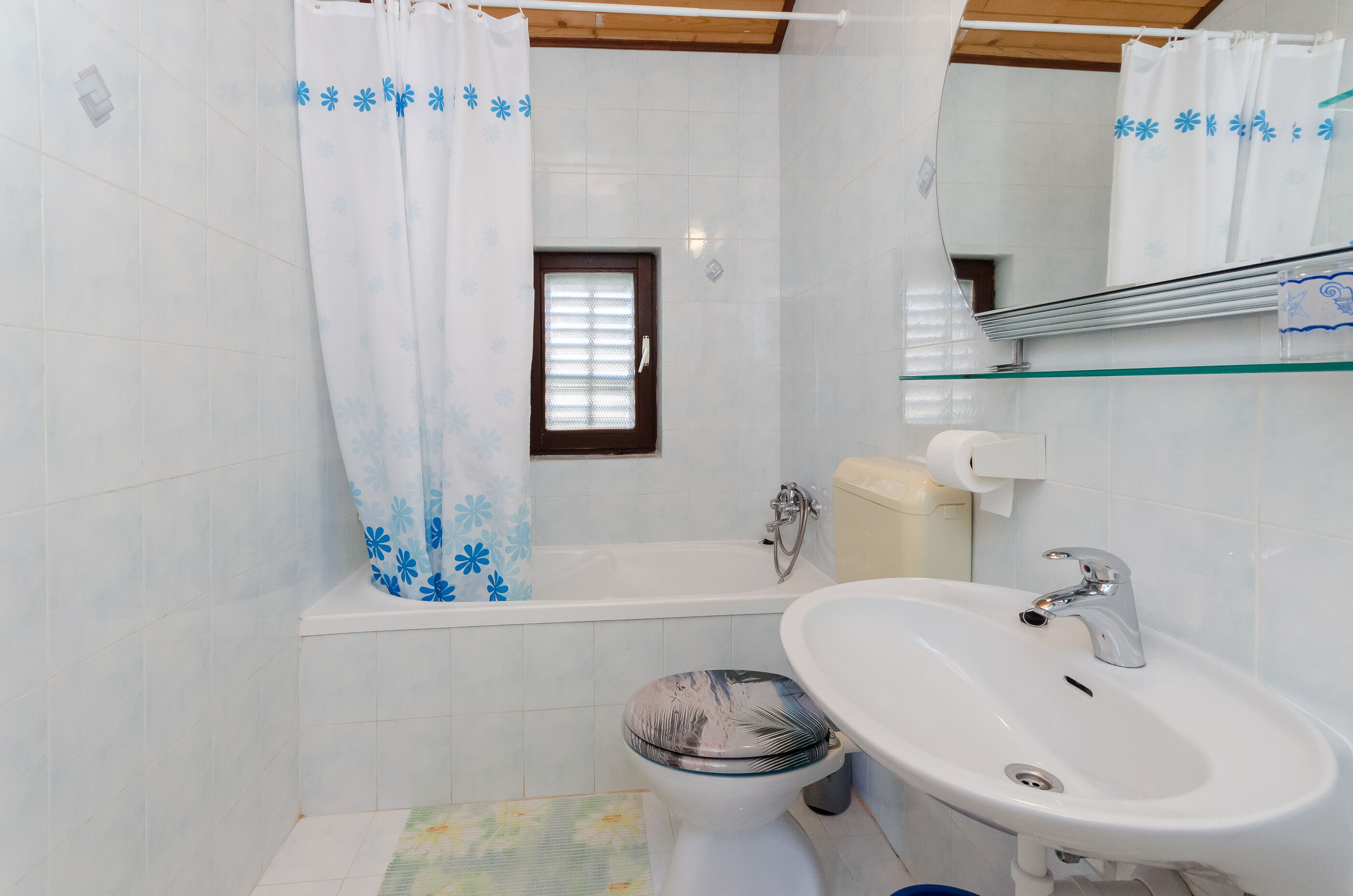 Apartments Ljubica J 89951-A4