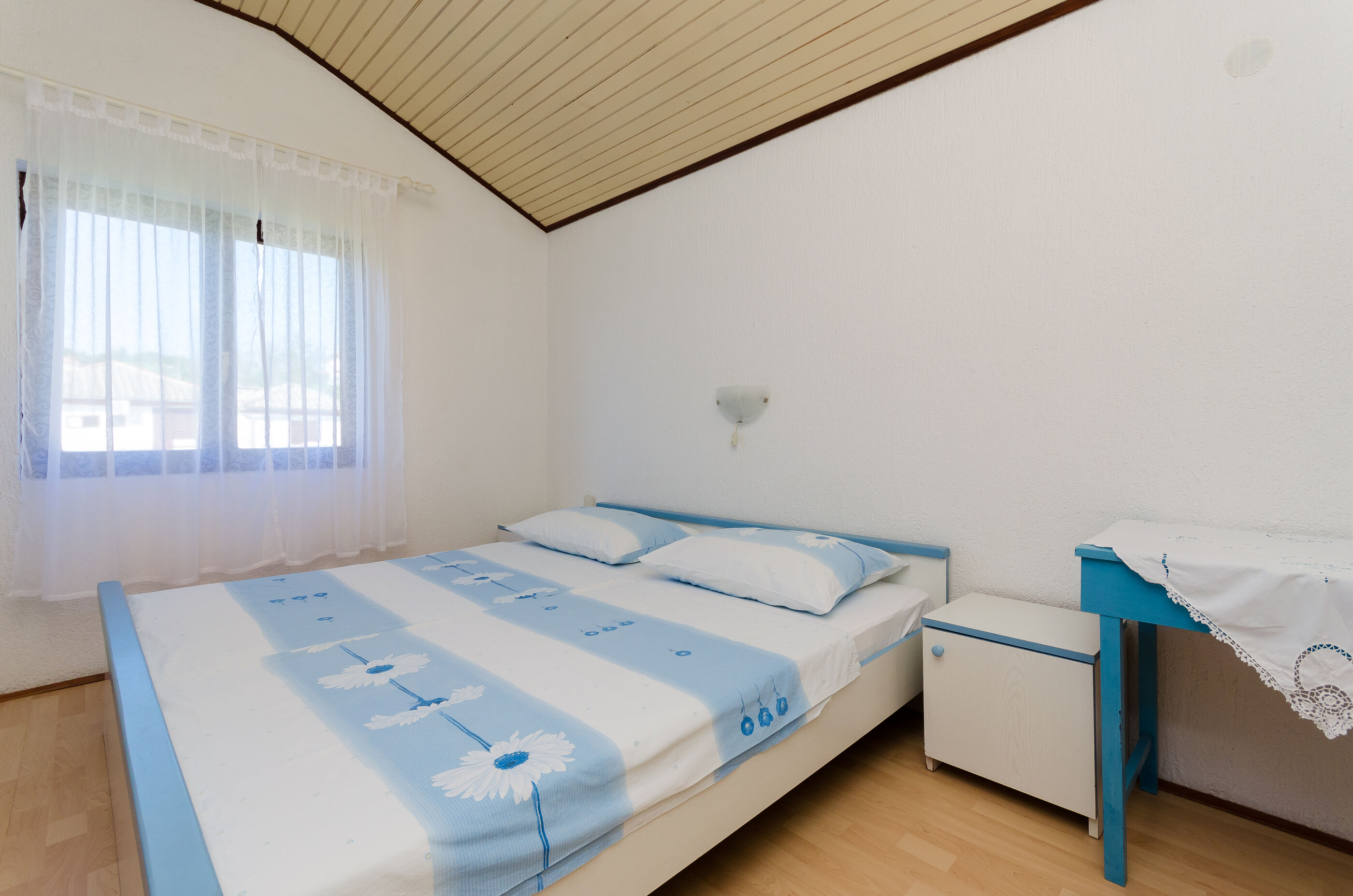 Apartments Ljubica J 89951-A4
