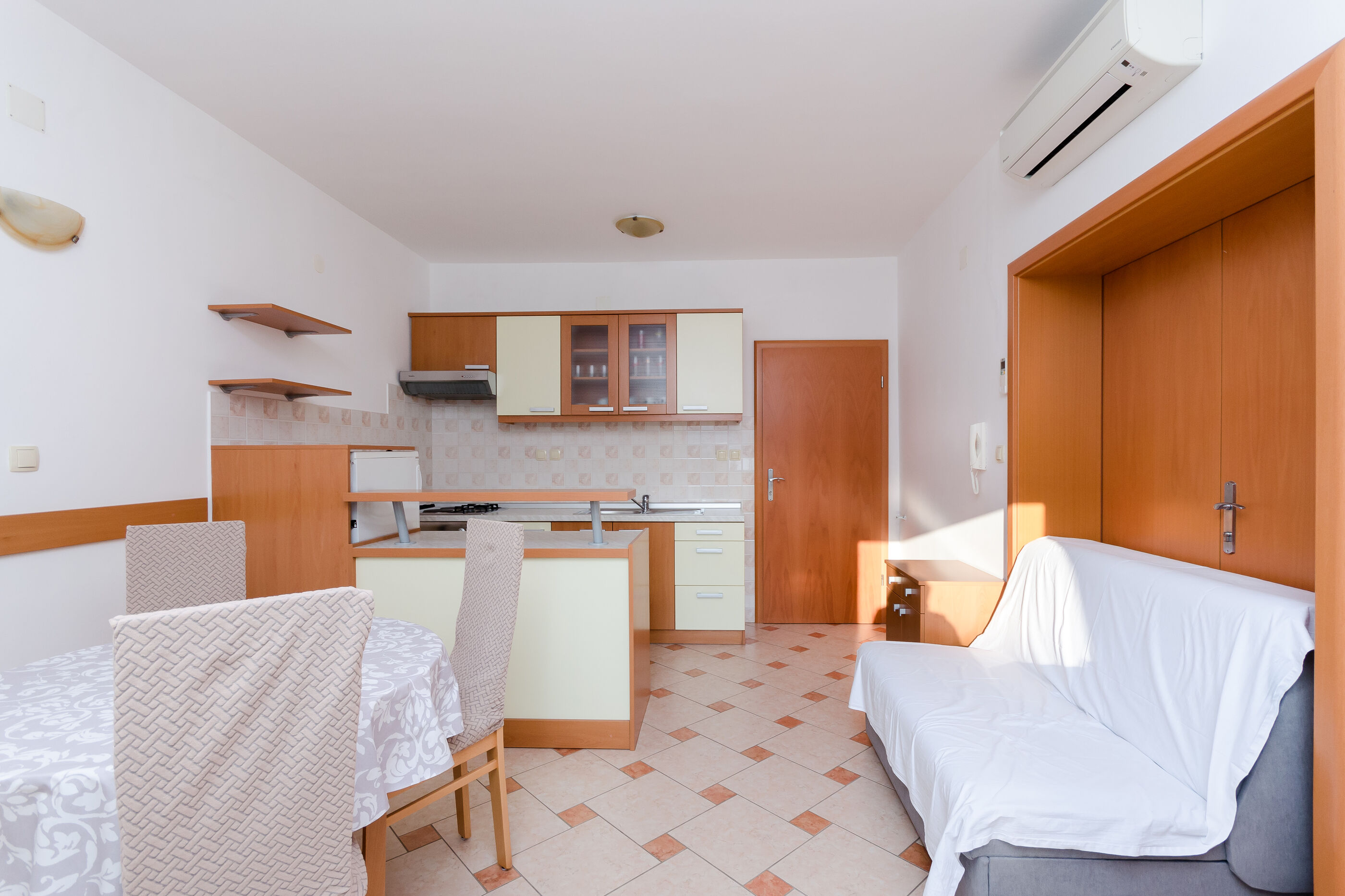 Apartments Josip  S 89971-A2